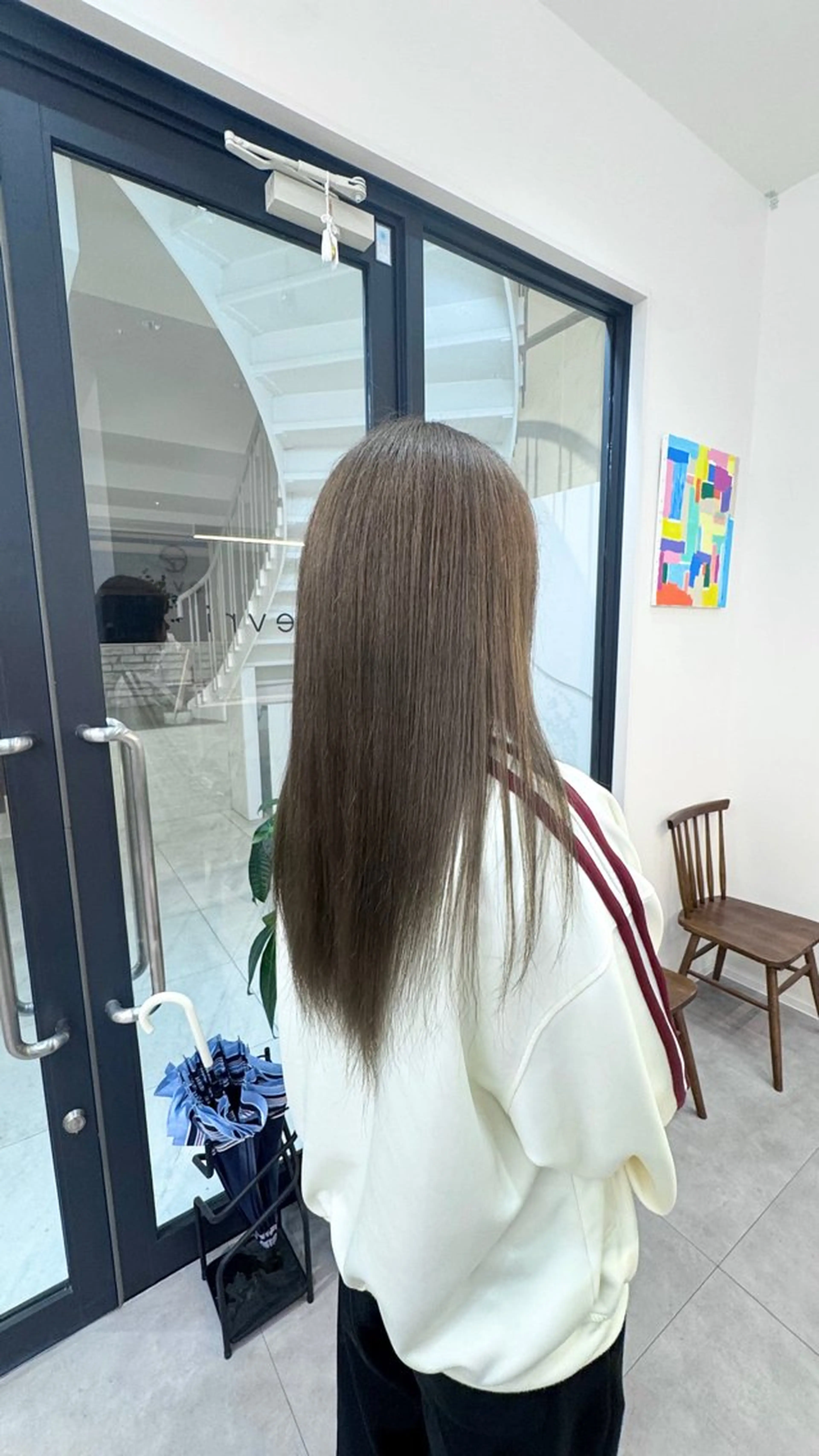 ロング カラー 井端 千尋のヘアスタイル