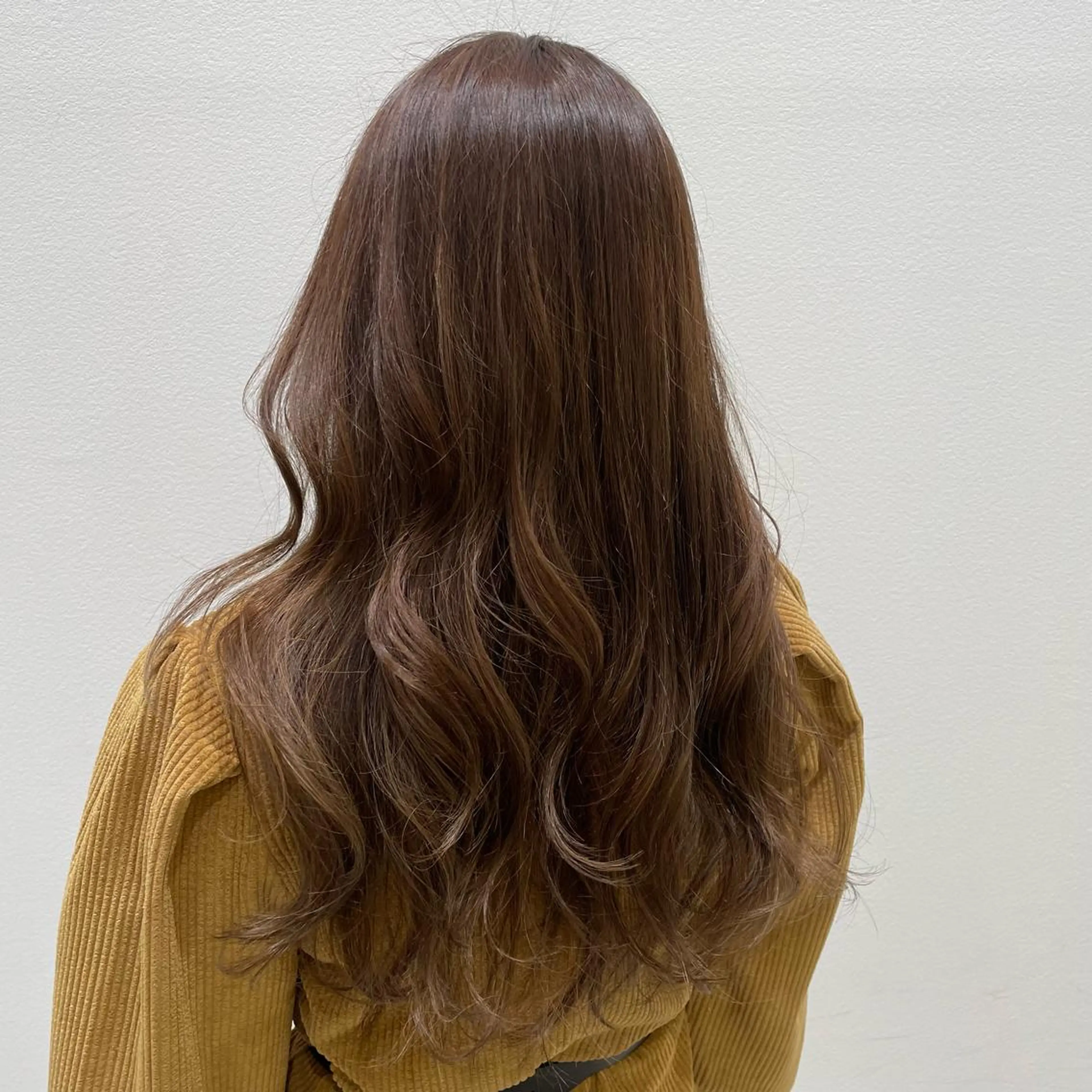 ロング パーマモデル募集🌈 森脇帆南のヘアスタイル