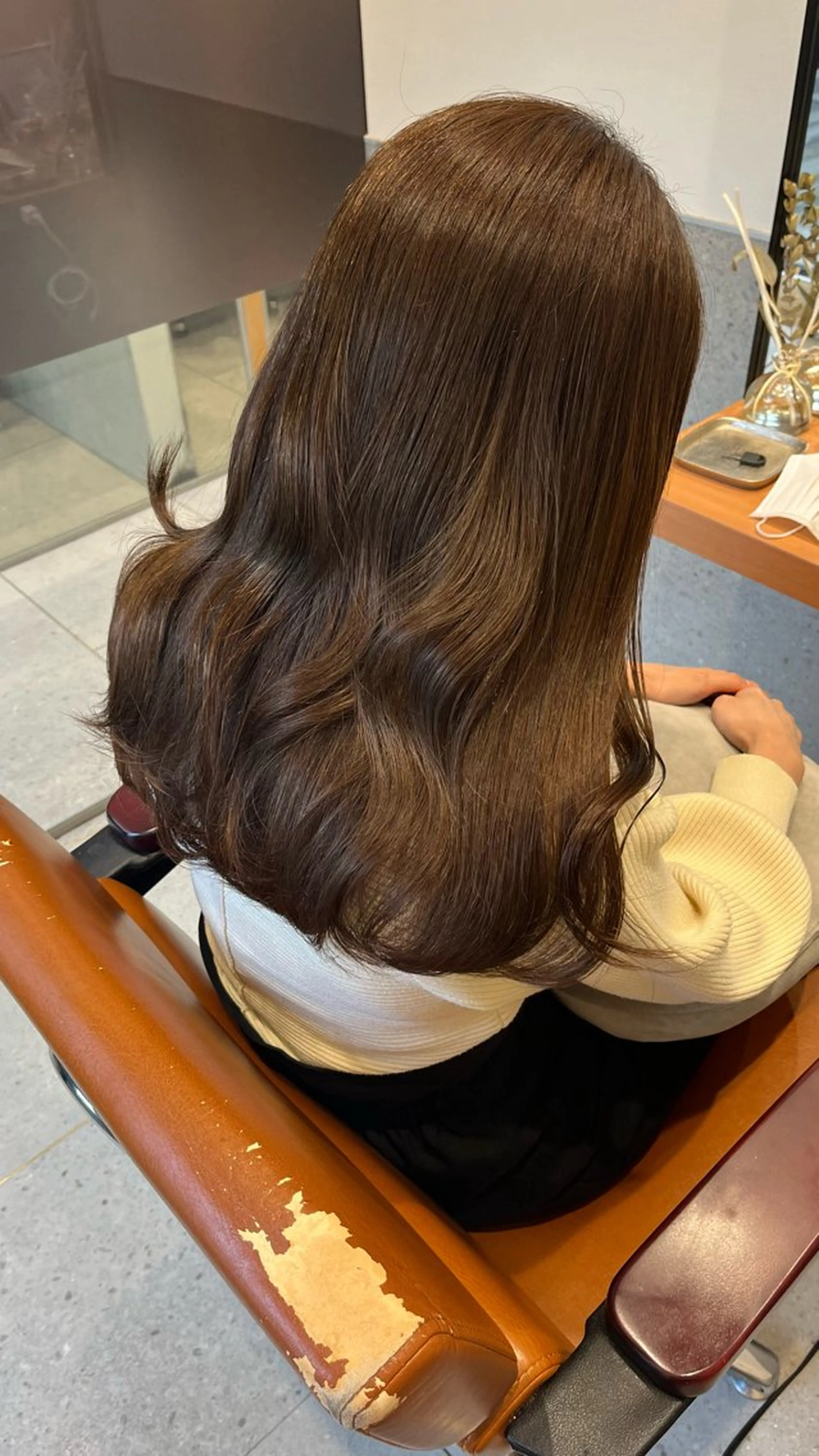 セミロング カラー ヘアカラー 大人girly🛋️ 🤍yukakoのヘアスタイル