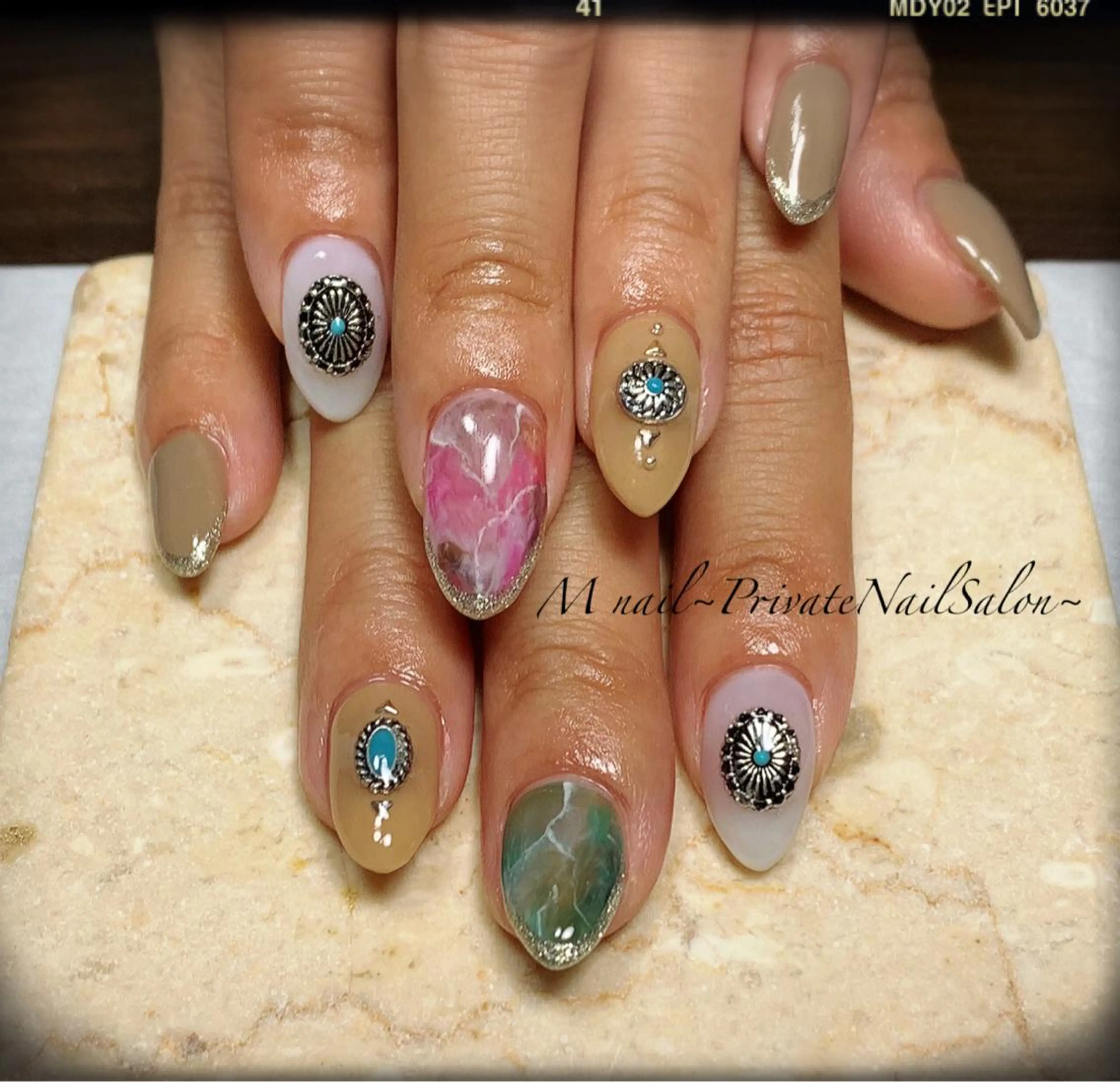 ネイル M nail 市原市ちはら台のネイルデザイン
