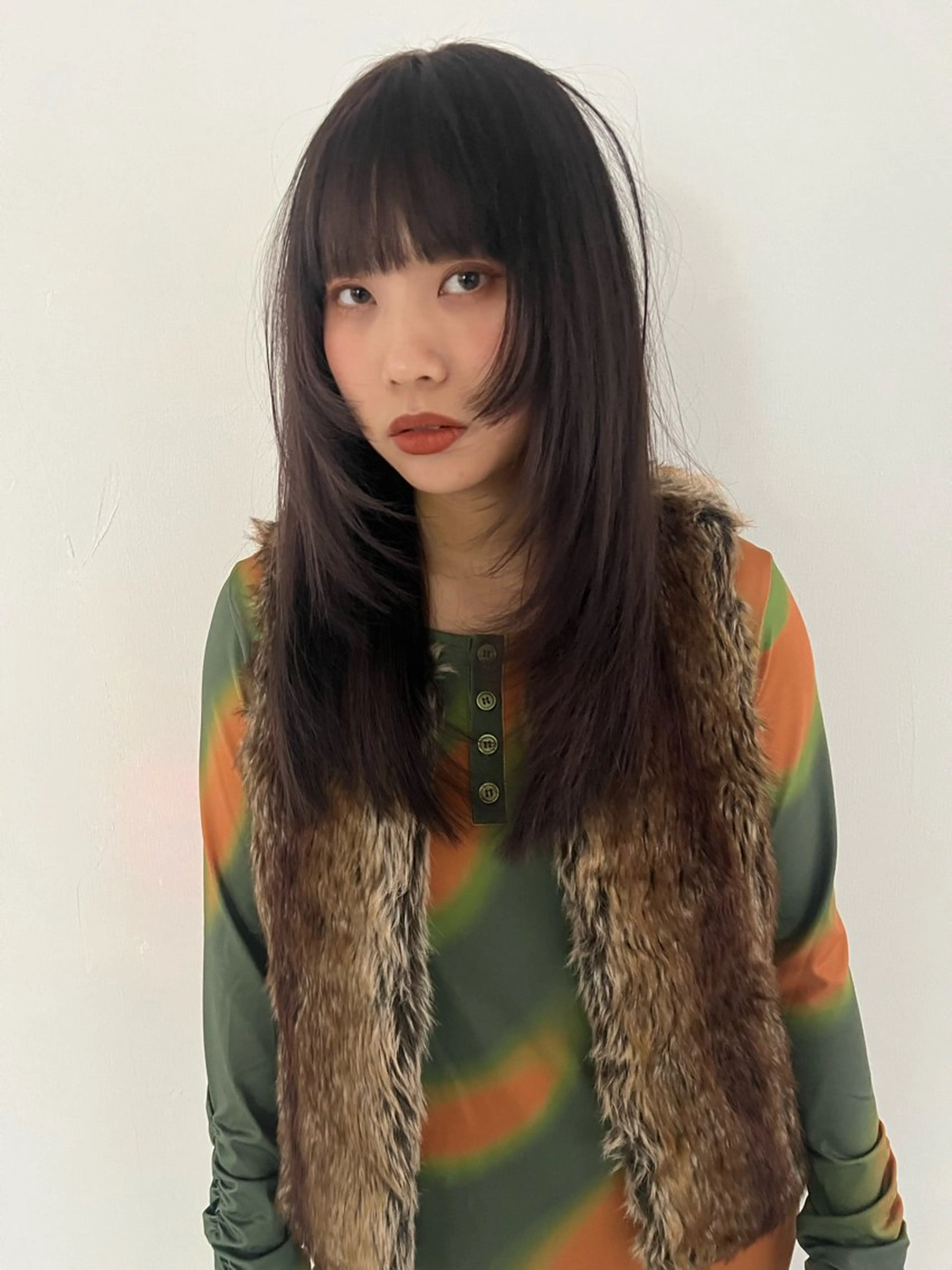 ロング カラー ミルクティーベージュ outaのヘアスタイル