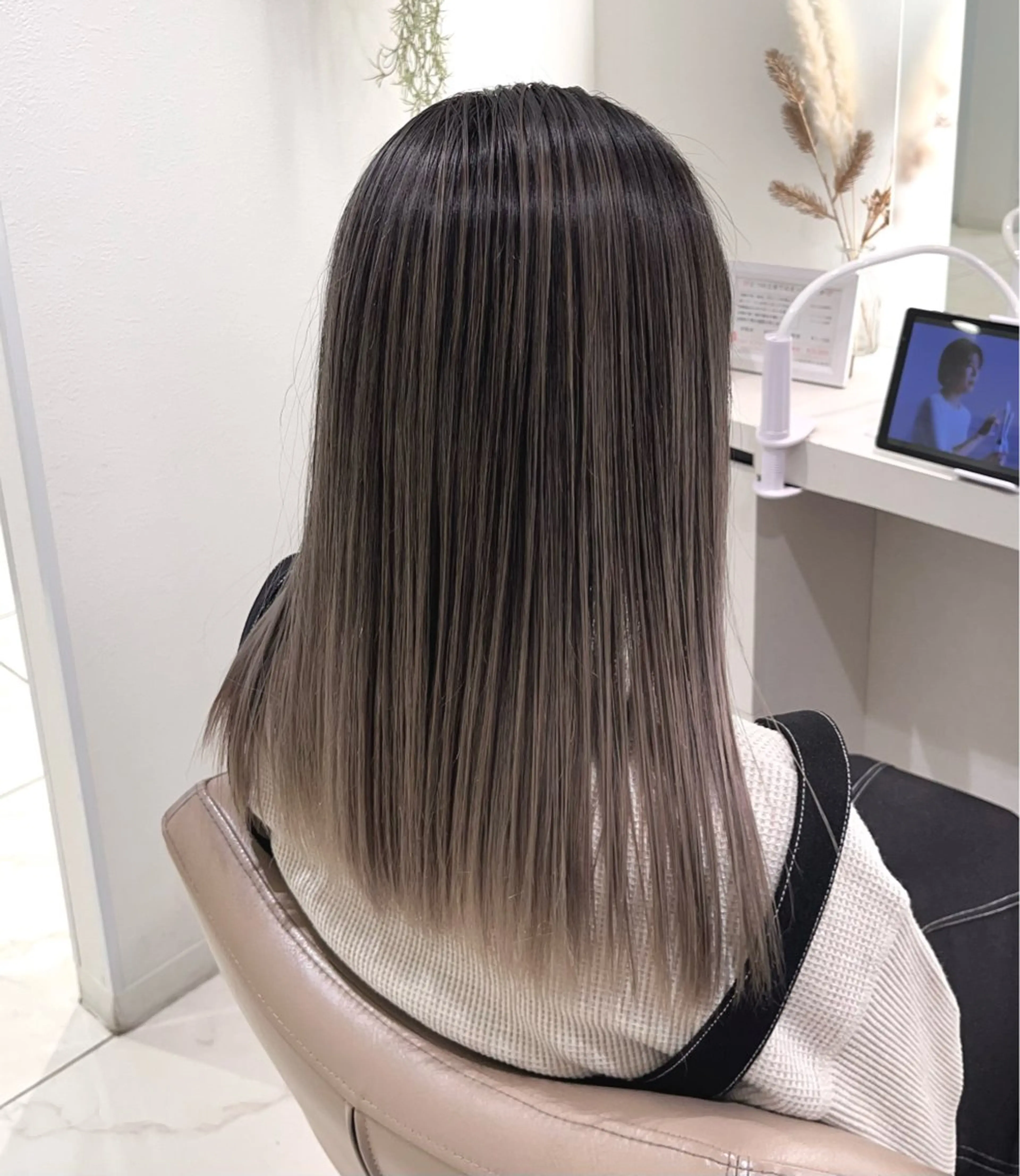 セミロング ヘアカラー トリートメント 大宮/バレイヤージュ 髪質改善/澤田隆誠のヘアスタイル