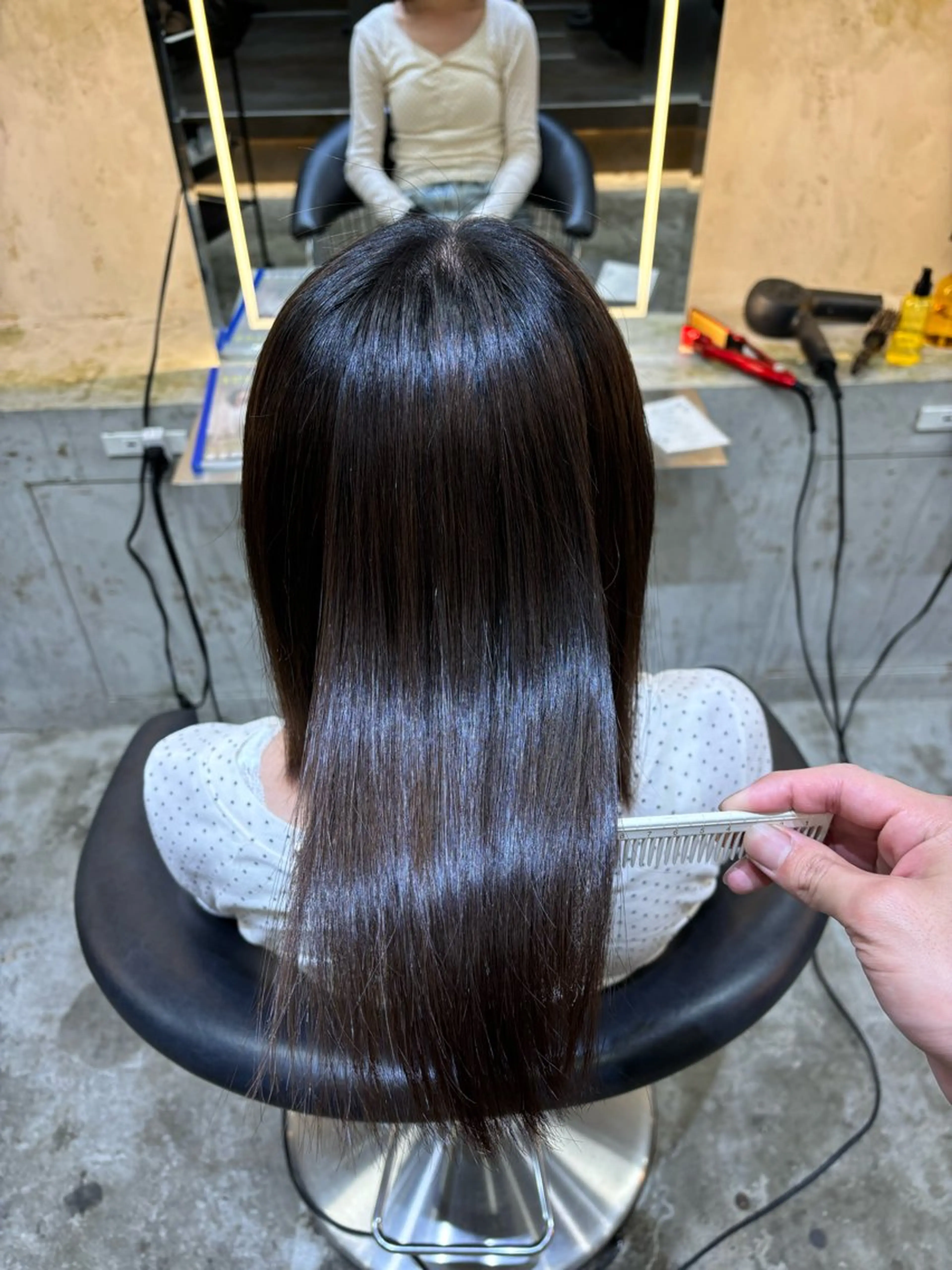 ミディアム 縮毛矯正 Lond表参道店所属・うる艶縮毛カラー✨ たいよう☀️のヘアスタイル