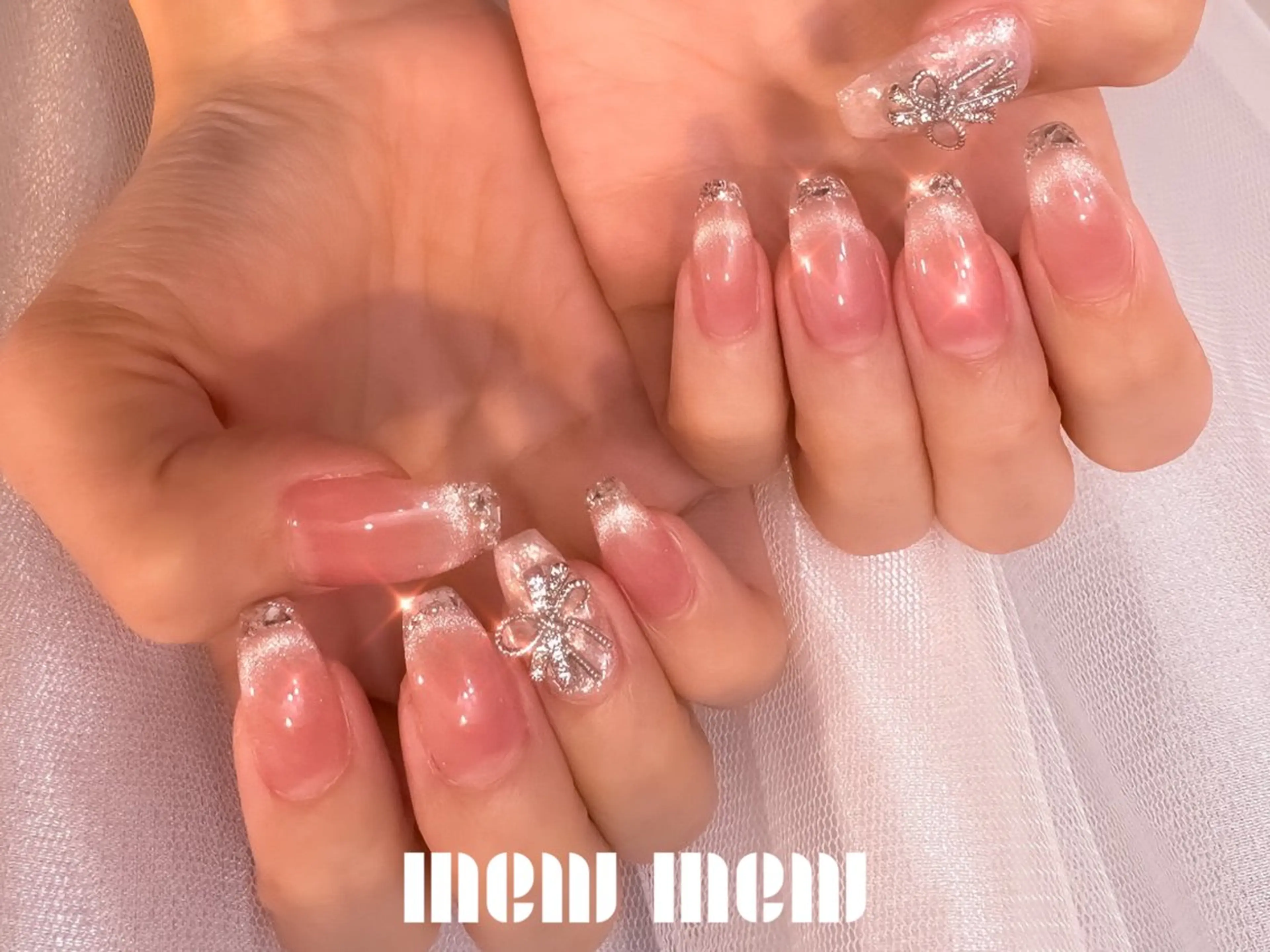 ネイル アートネイル フレンチネイル ガラスフレンチ mew mew NAIL & EYEのマツエク・マツパデザイン