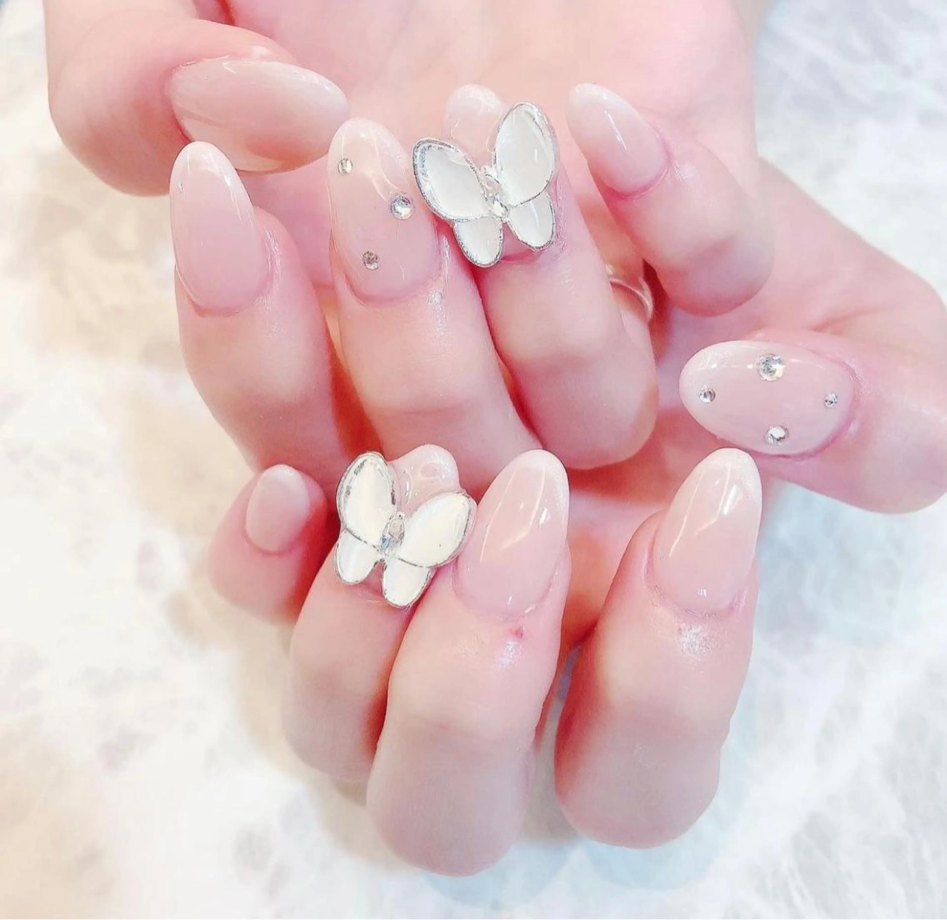 ネイル ハンドネイル She   Nail所属・ISA_ BELLAのネイルデザイン
