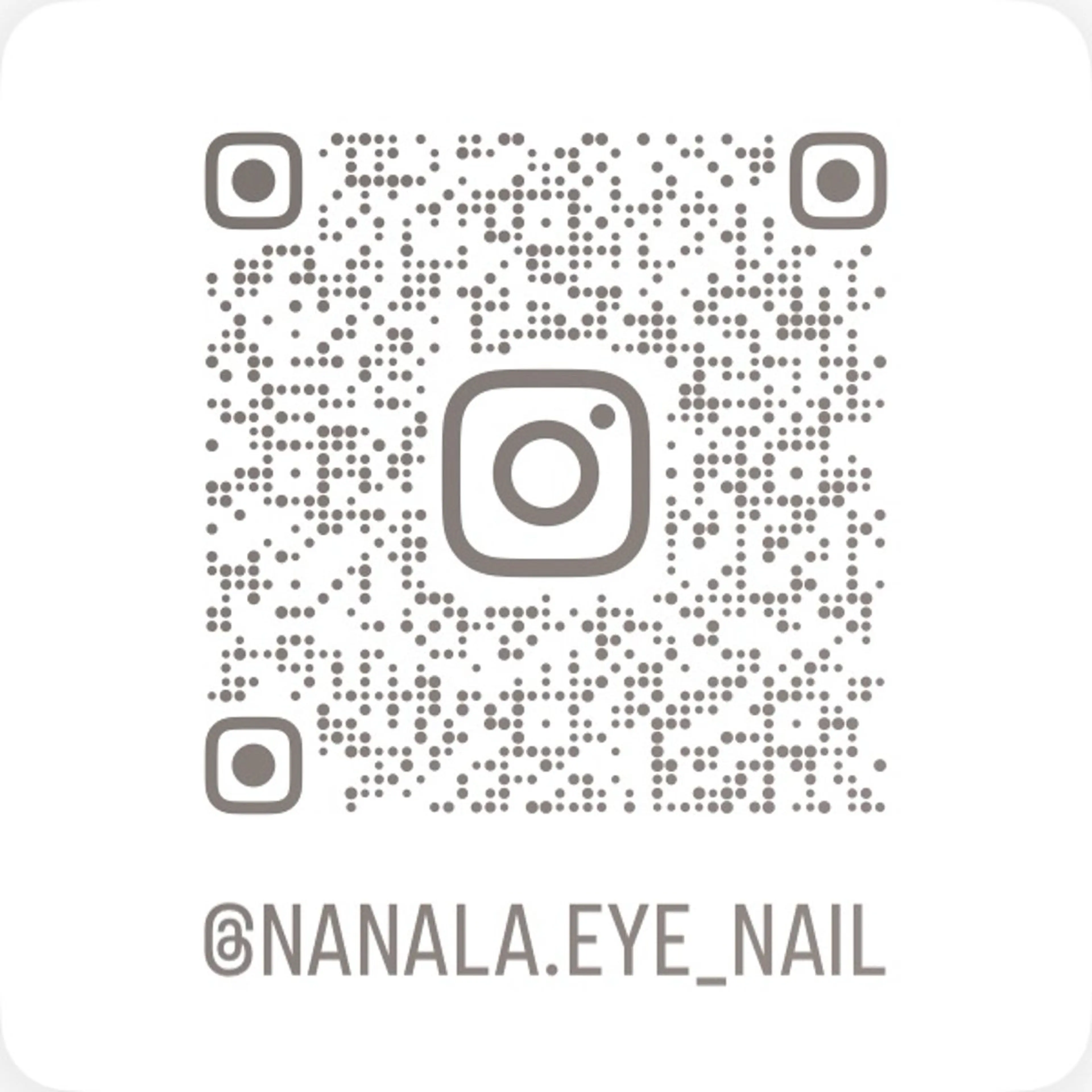 ネイル Nanala. LUNAのネイルデザイン