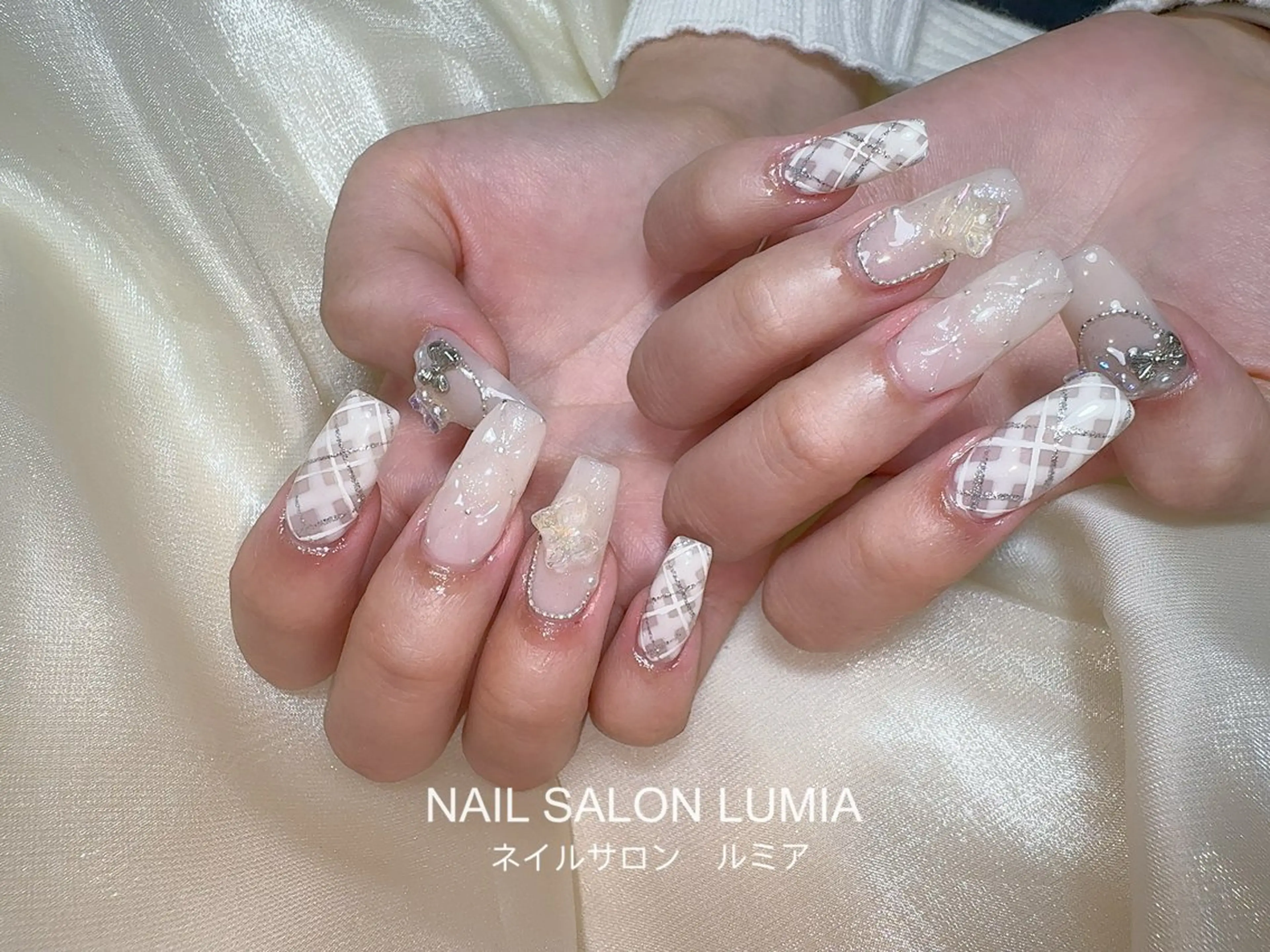 ネイル ハンドネイル ネイルサロン ルミア Lumia 店長のネイルデザイン