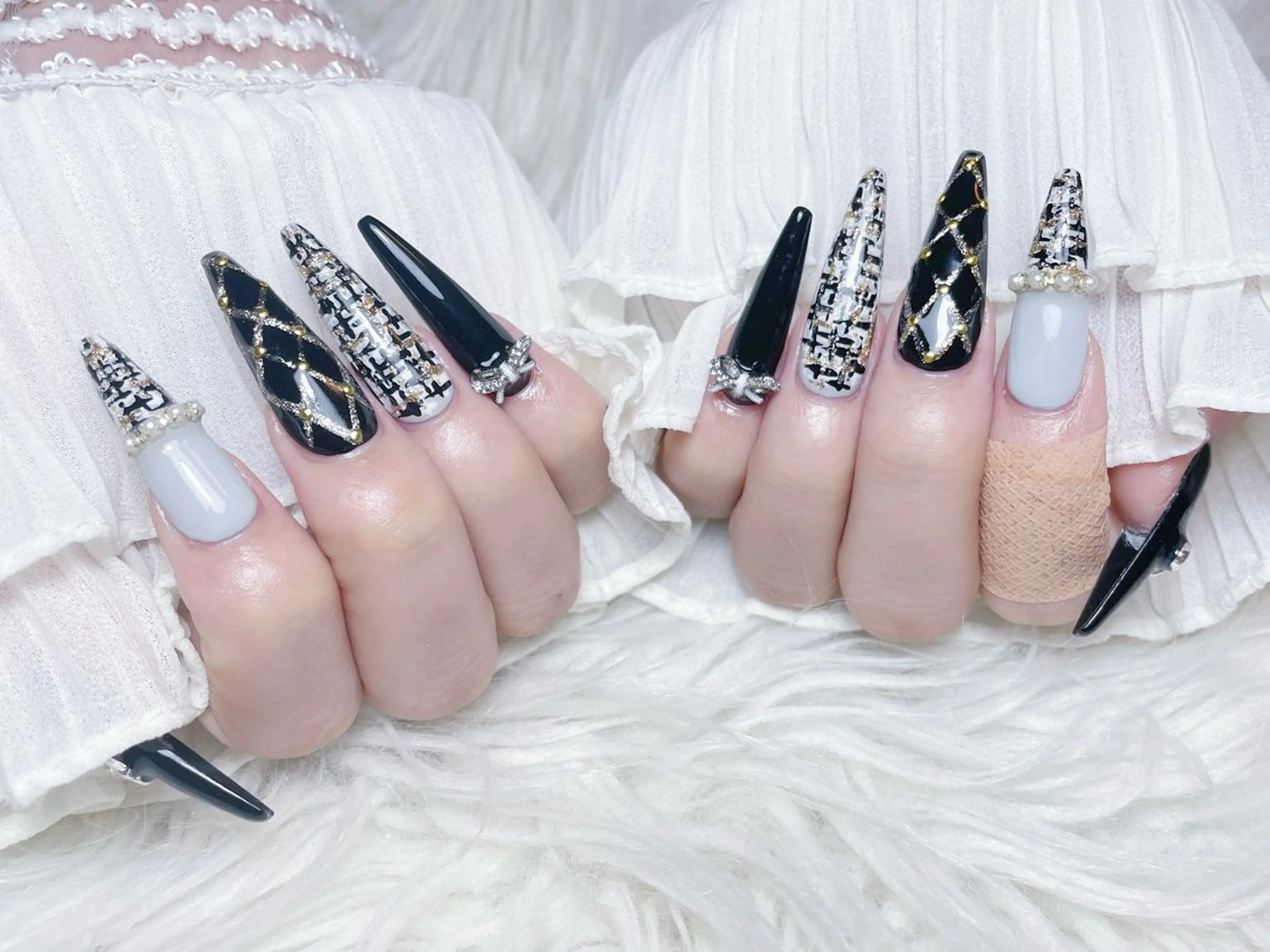 ネイル チークネイル 長さ出し フラワーネイル フレンチネイル ガーリー ハンドネイル ハンドケア NEW NAIL 池袋のネイルデザイン