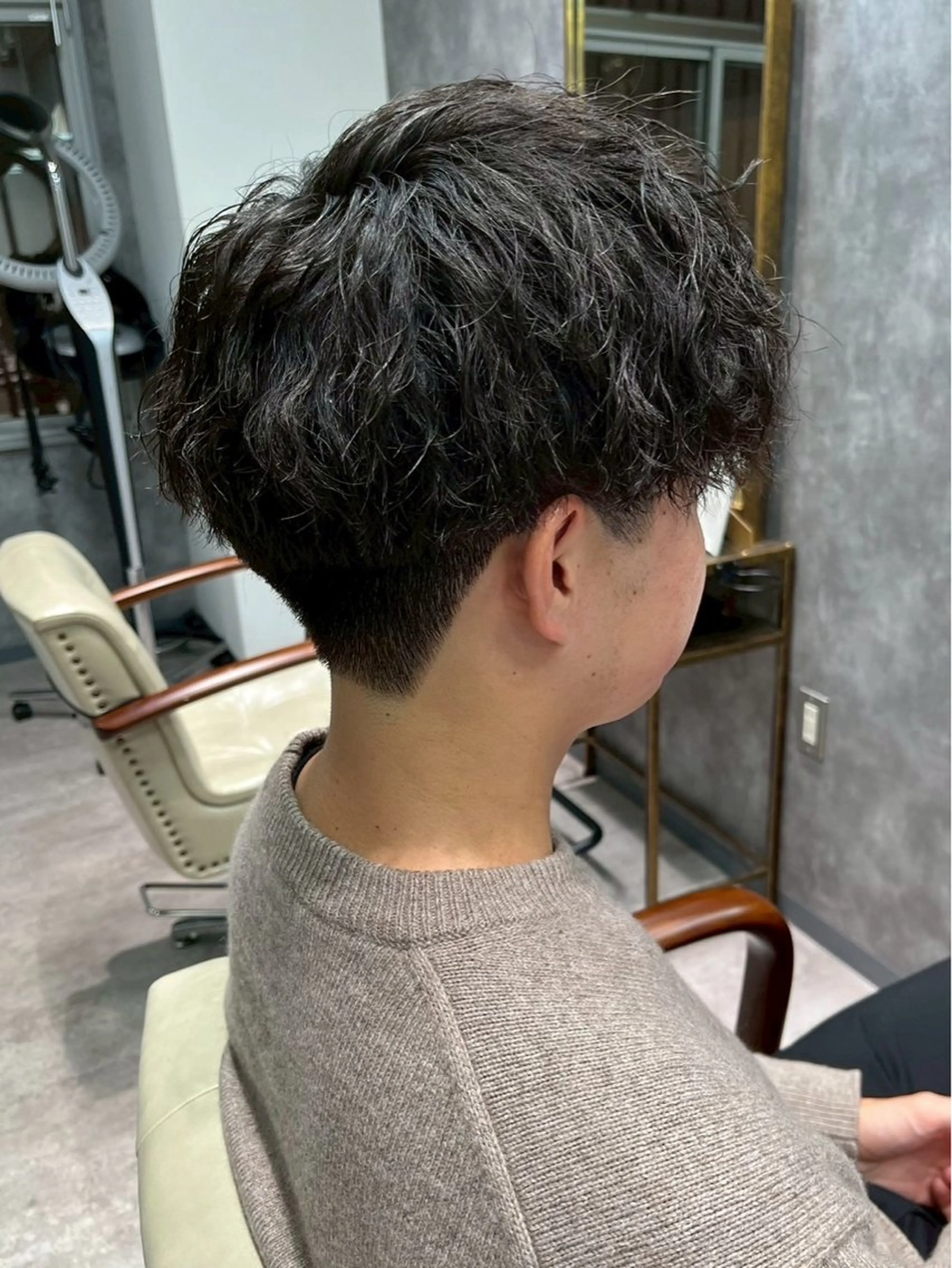 【カット＋ナチュラルメンズパーマ】の写真