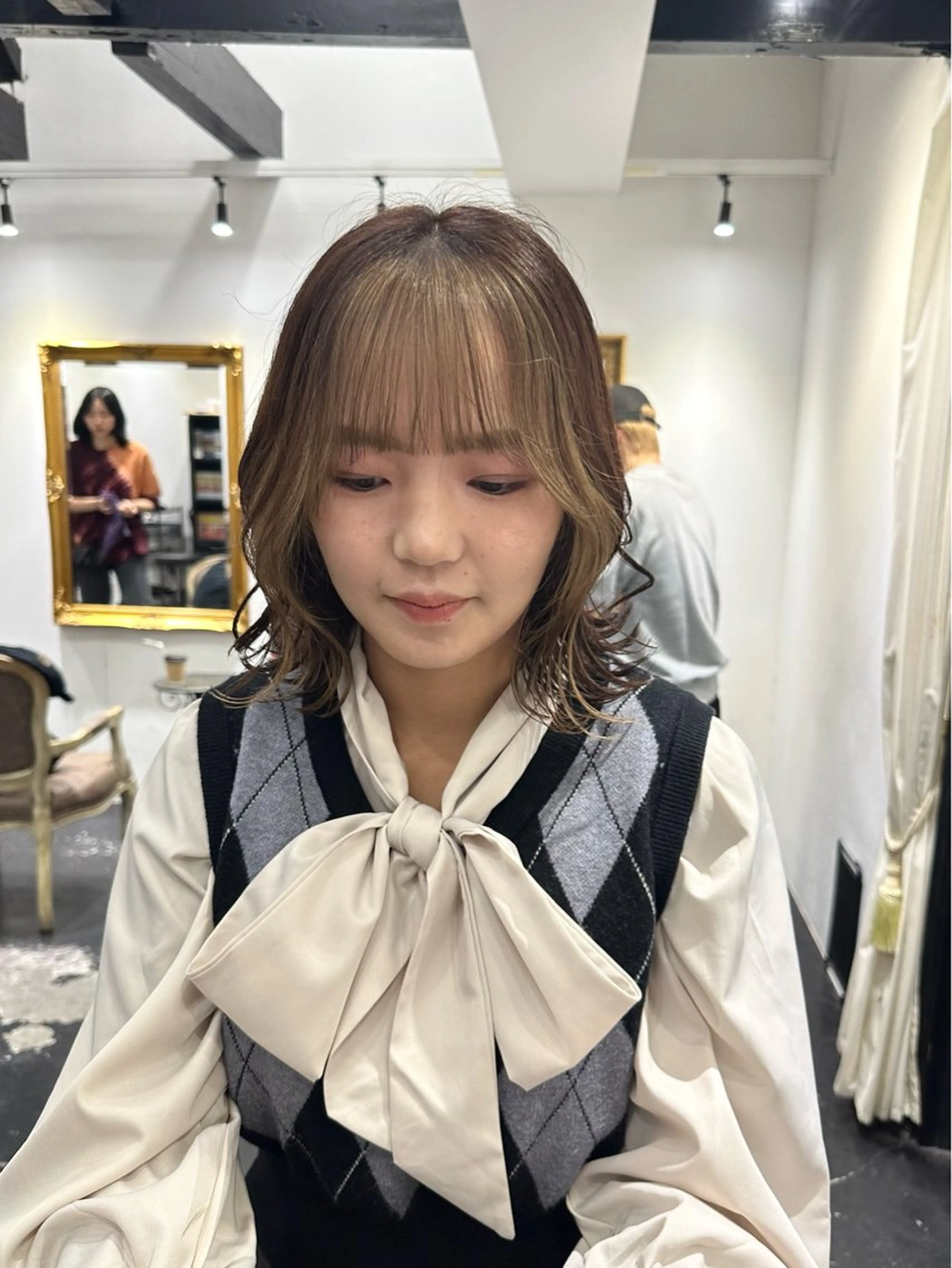 ミディアム カラー ミストバング ブラウンカラー フェイスフレーミング ブリーチ/ベージュ /natsumiのヘアスタイル