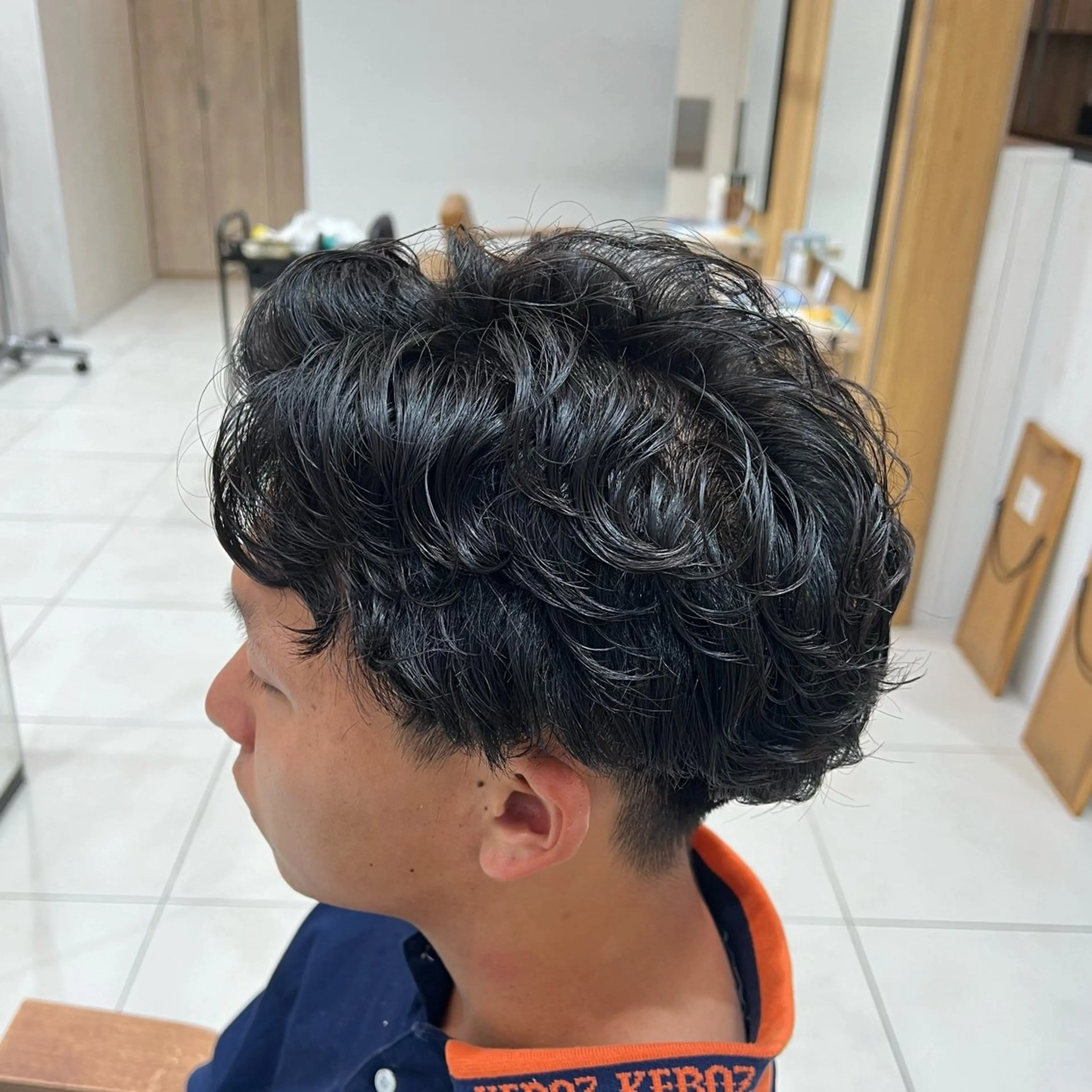 ショート メンズ特化フェザー パーマ🚗タケシのヘアスタイル