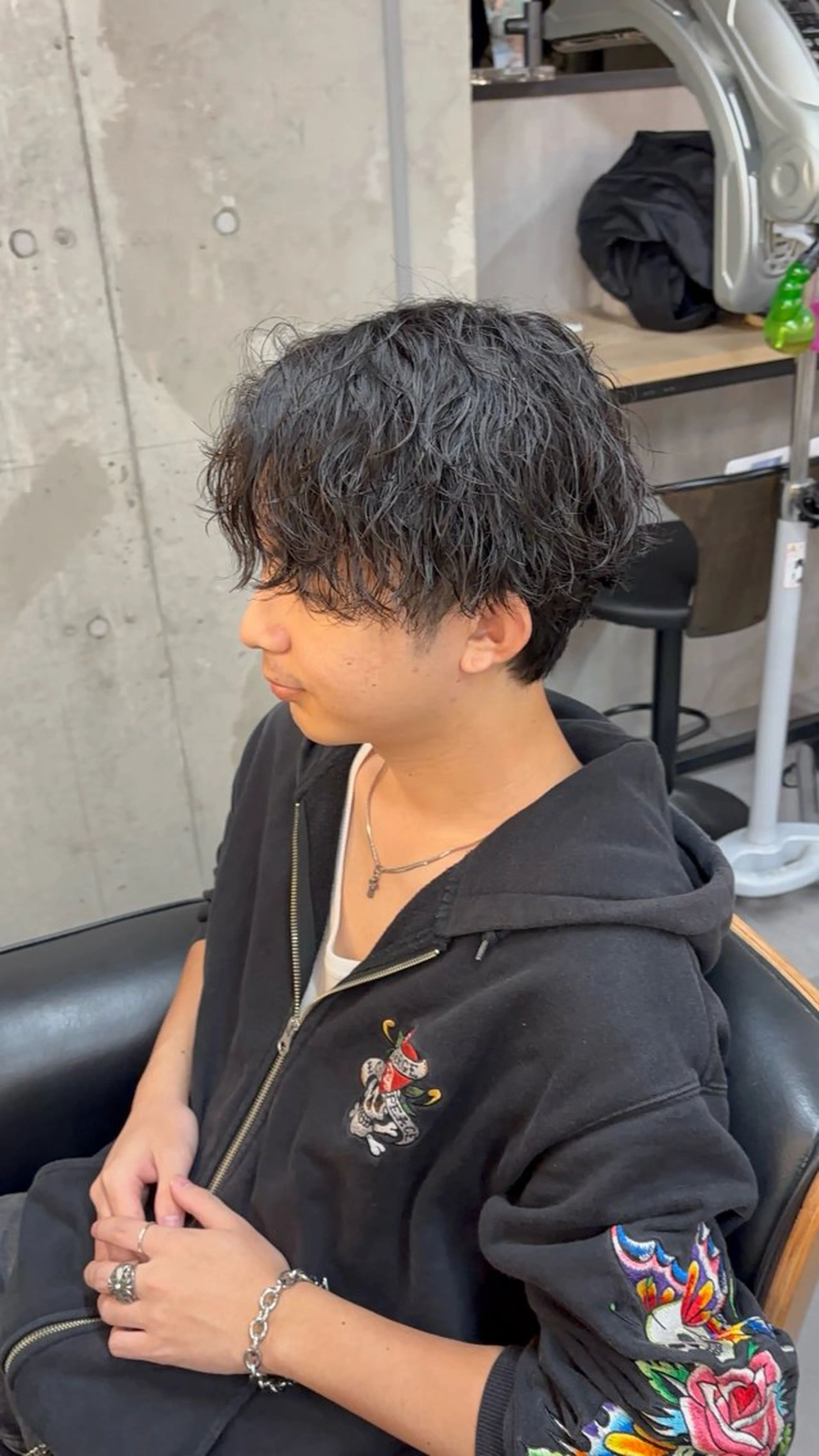 【期間限定✨】カット+スパイラルパーマの写真