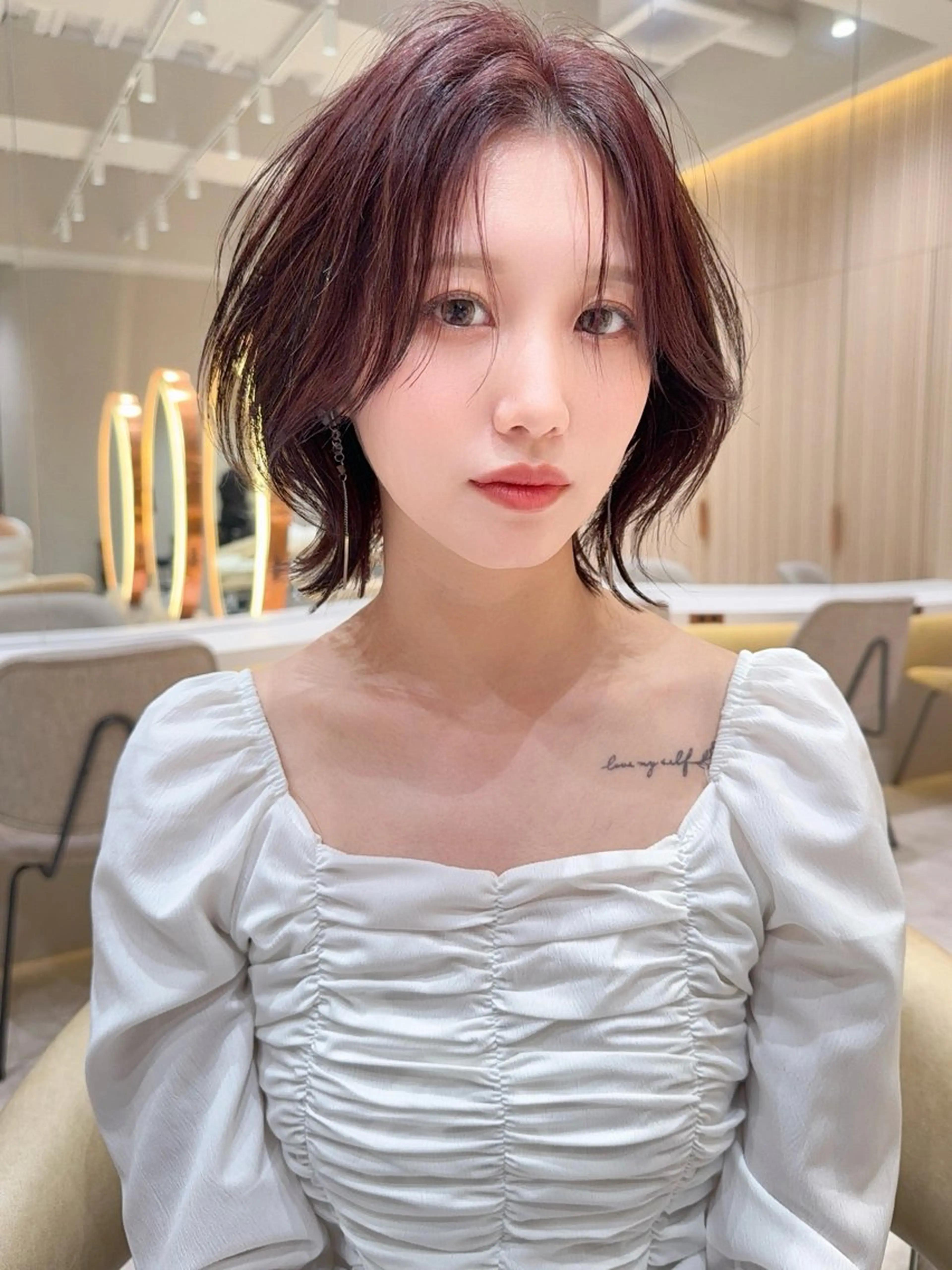 ショート カラー カット ヘアカラー トリートメント レイヤー❣️縮毛矯 川村利幸のヘアスタイル