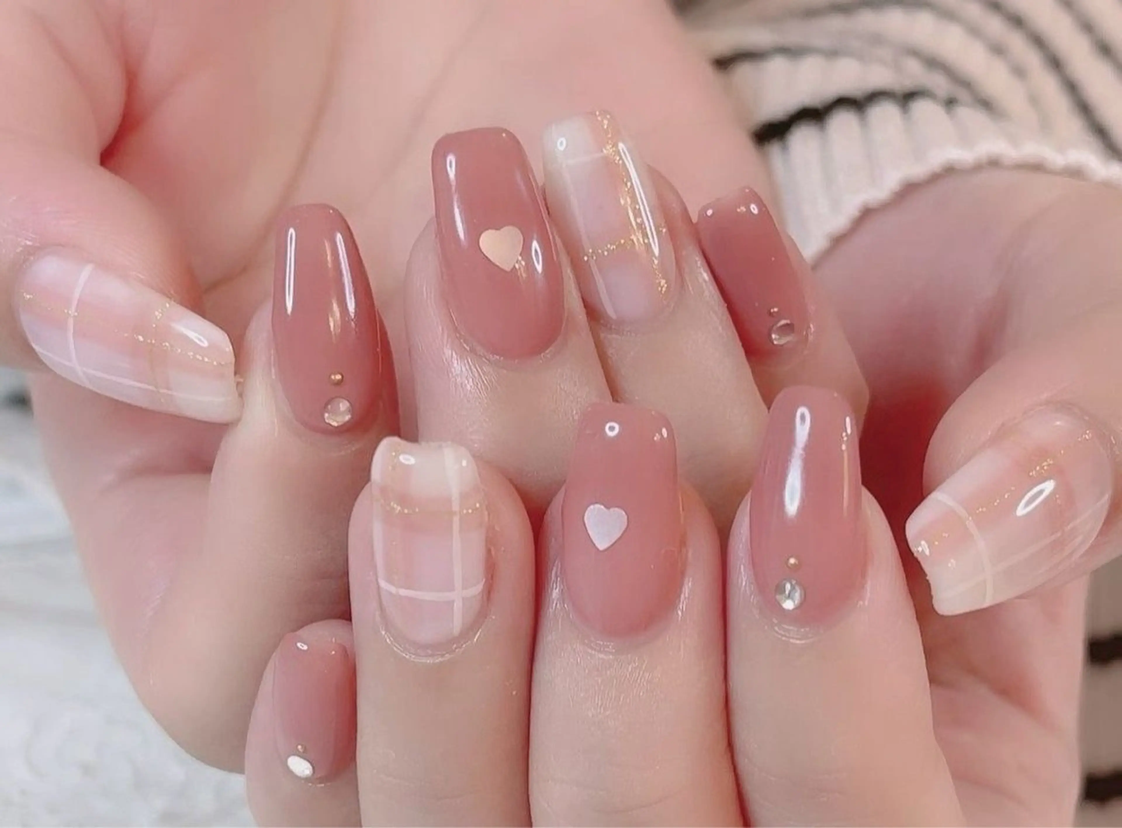 ネイル 韓国ネイル 持ち込み ニュアンスネイル ネイルチップ ハンドネイル RINN ANA.CHUOのネイルデザイン