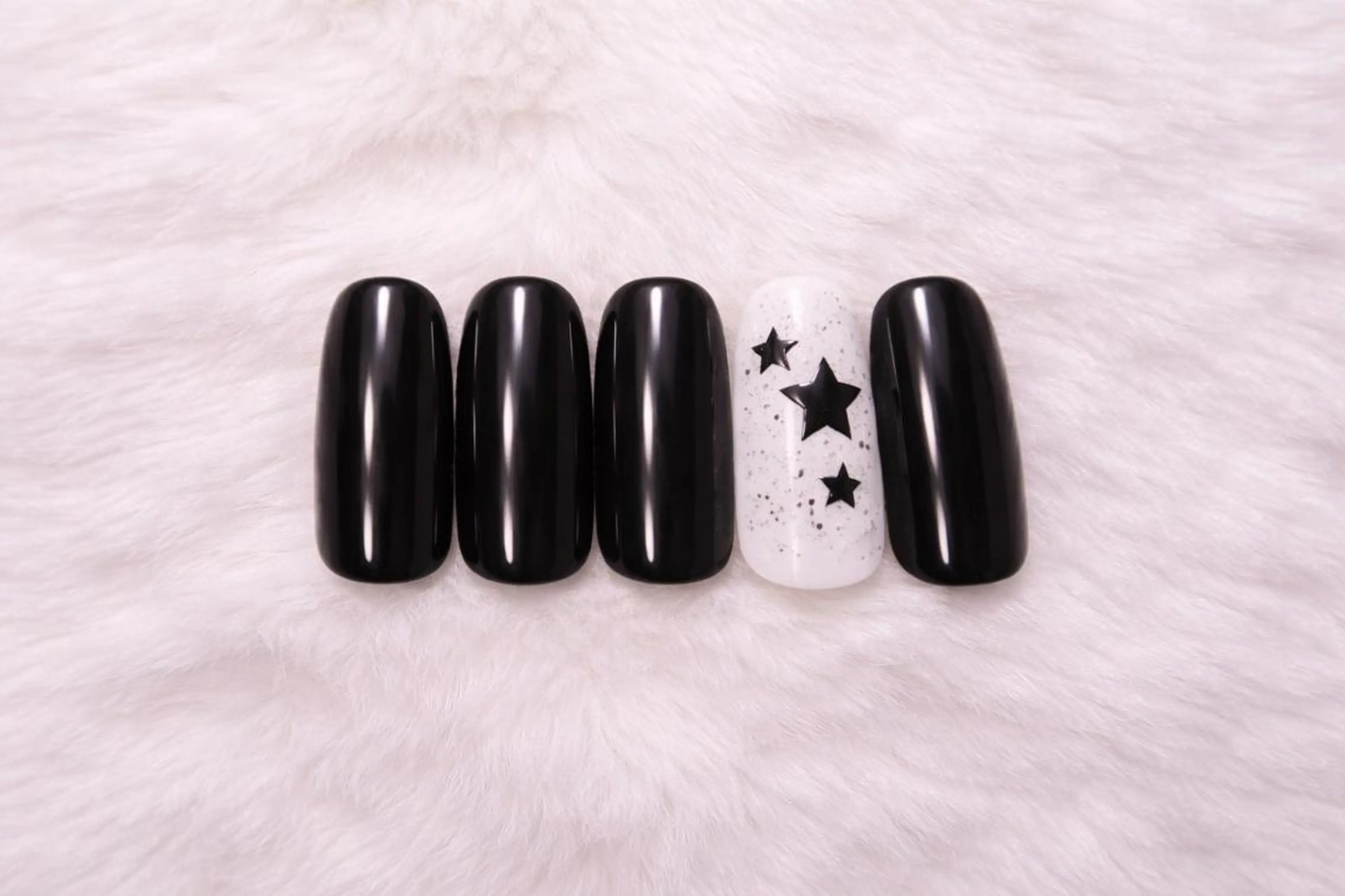 ネイル REBEST南森町 nail🪽のネイルデザイン