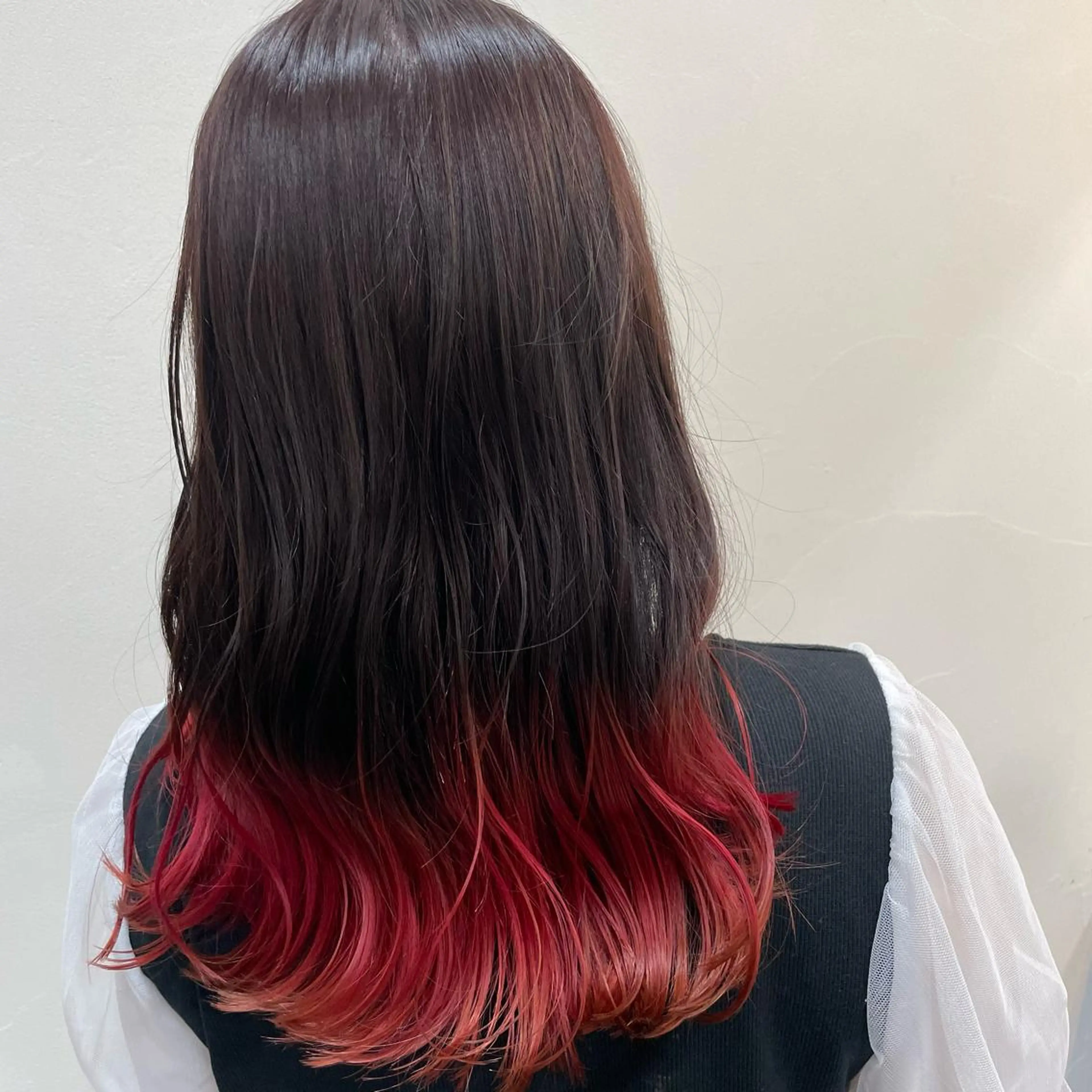 ミディアム カラー グラデーションカラー ピンクカラー 🌼杉田 胡桃🌼のヘアスタイル