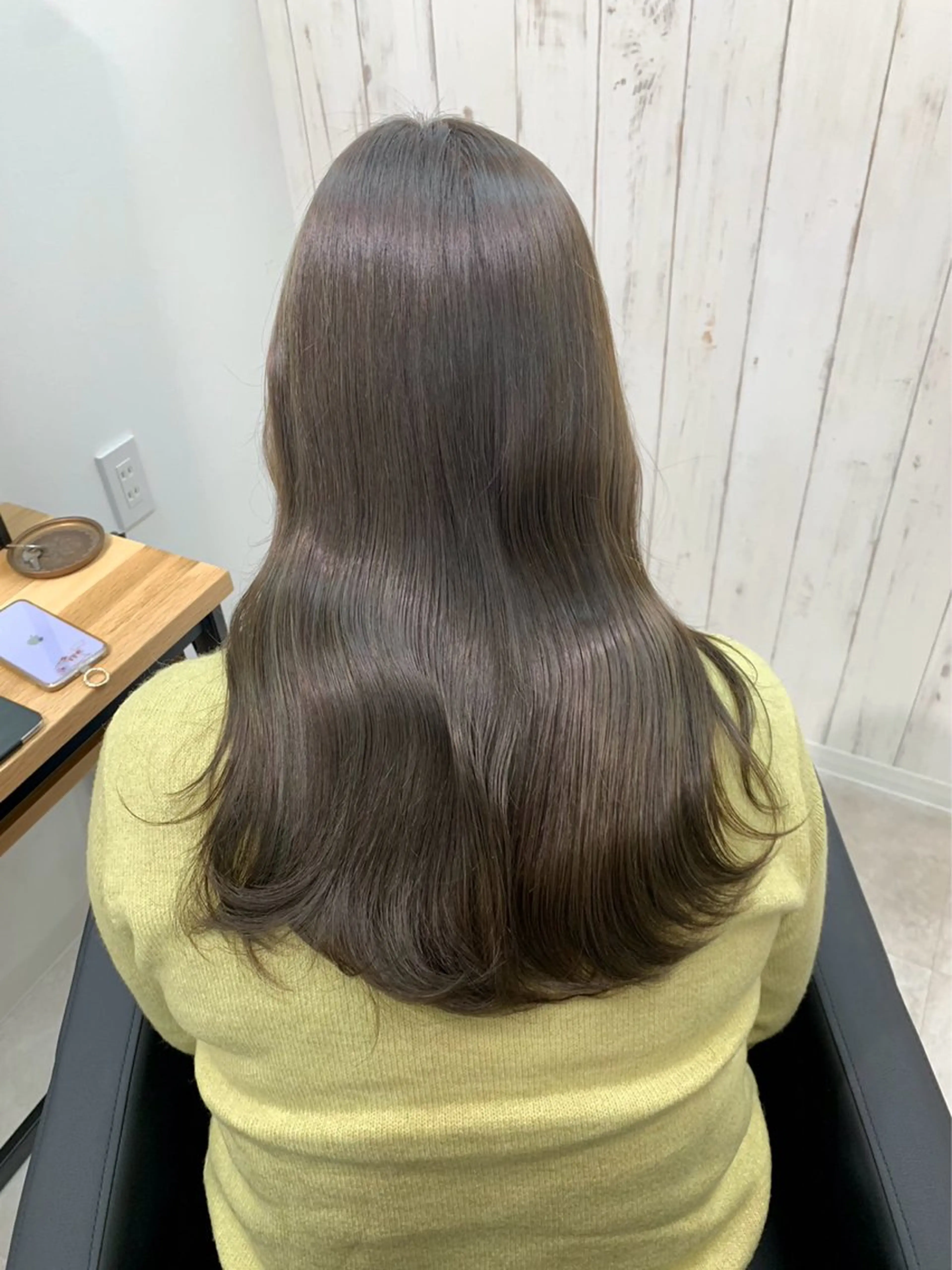 ロング カラー ヘアカラー 天野 真依子のヘアスタイル
