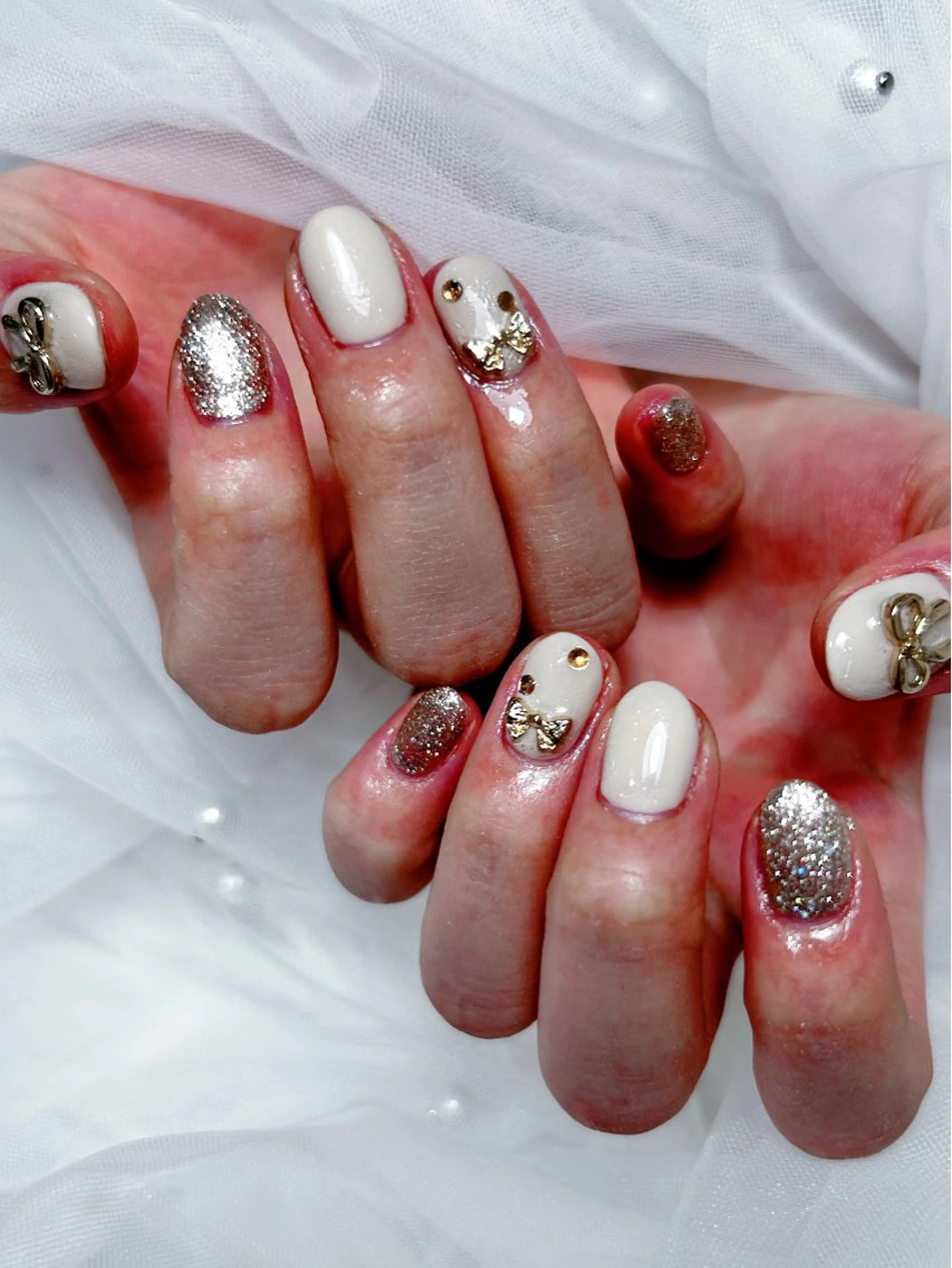 ネイル アートネイル 桜ネイル フレンチネイル ガラスフレンチ グラデーション 🌈 Laule'aのネイルデザイン