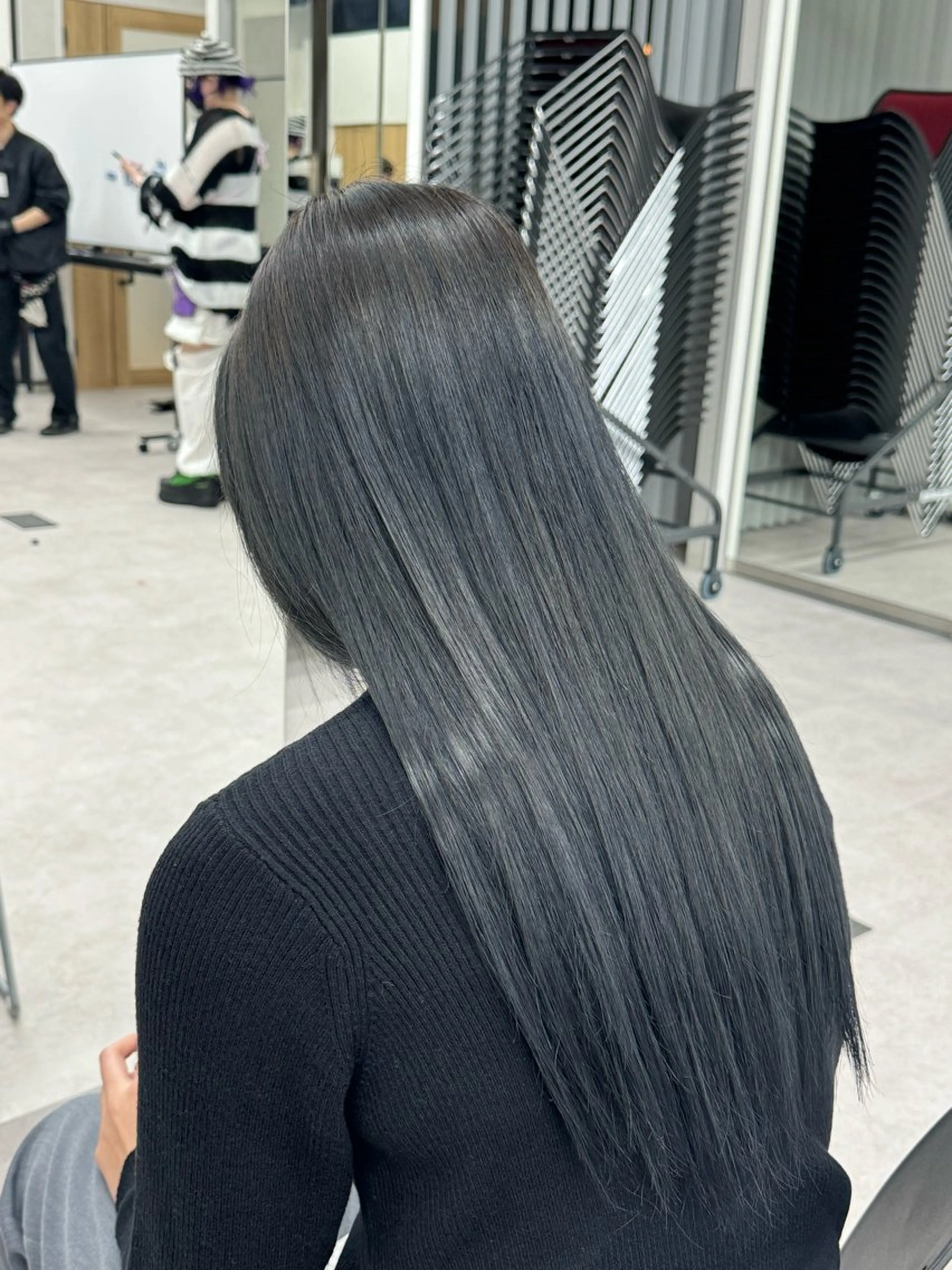 ロング noa🎀美髪縮毛/ 透明感カラーのヘアスタイル