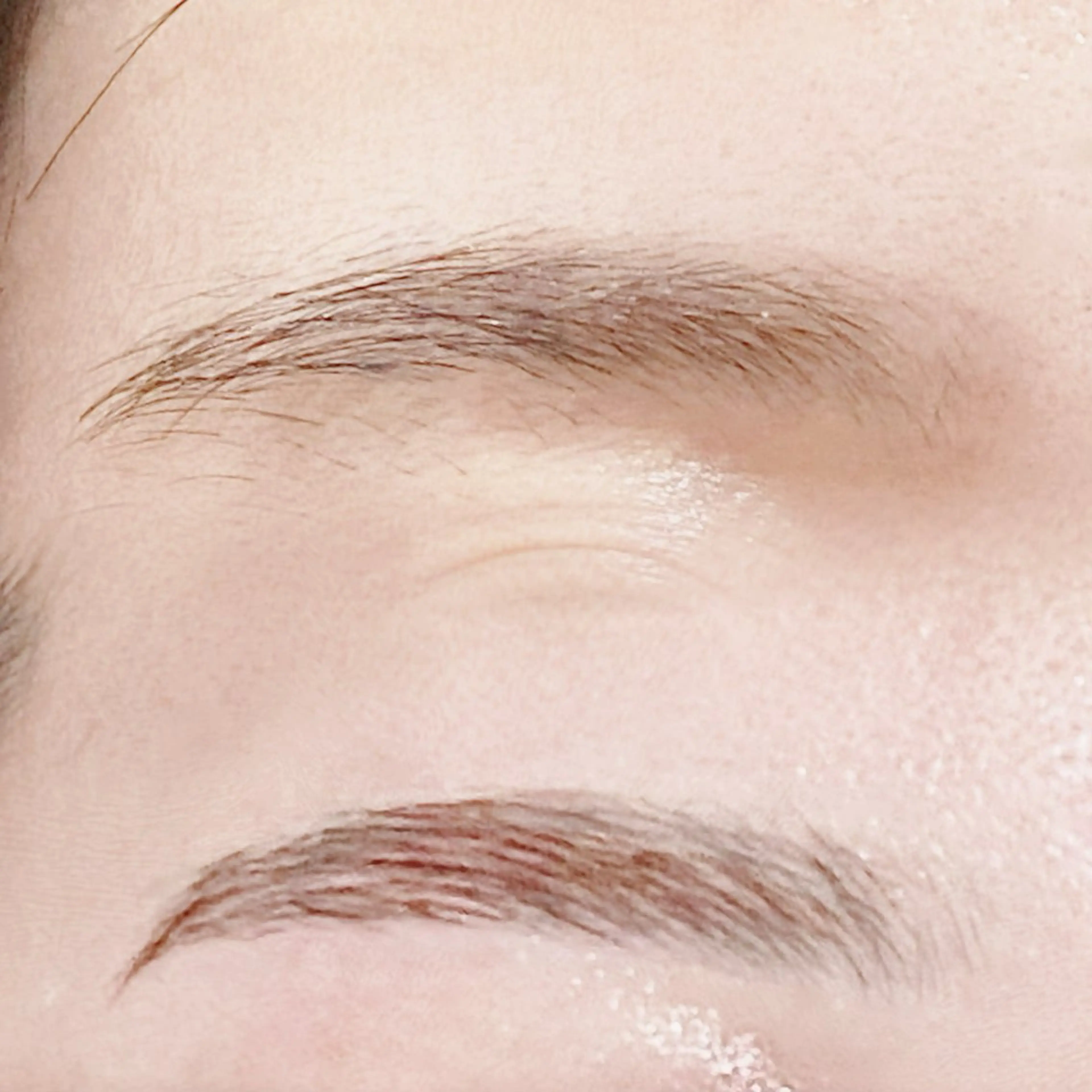 HBL【ハリウッドブロウリフト】眉パーマ×ワックスの写真