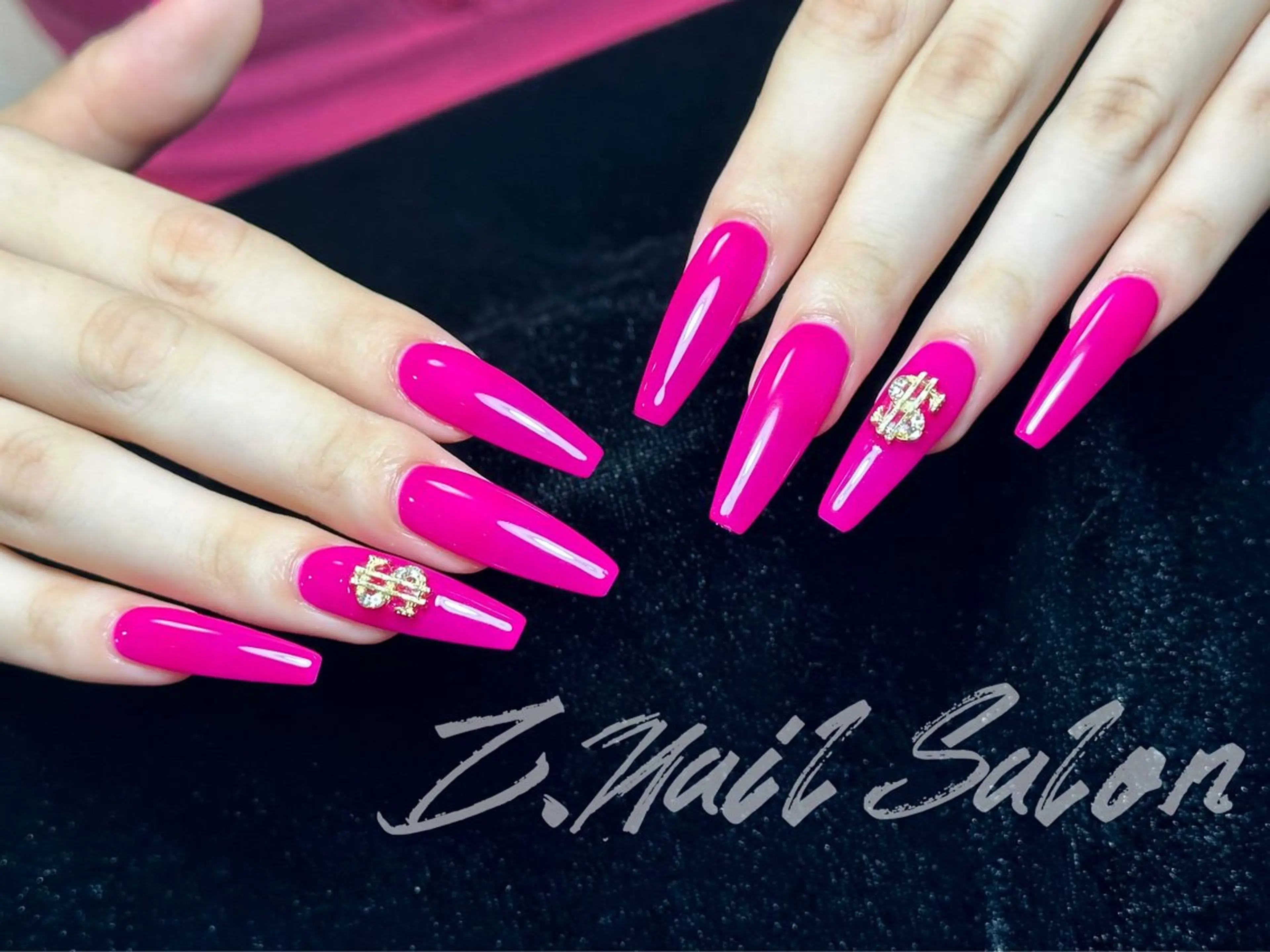 ネイル 長さ出し フットネイル フレンチネイル ジェルネイル ガラスフレンチ ハンドネイル Z.Nail Salonのネイルデザイン