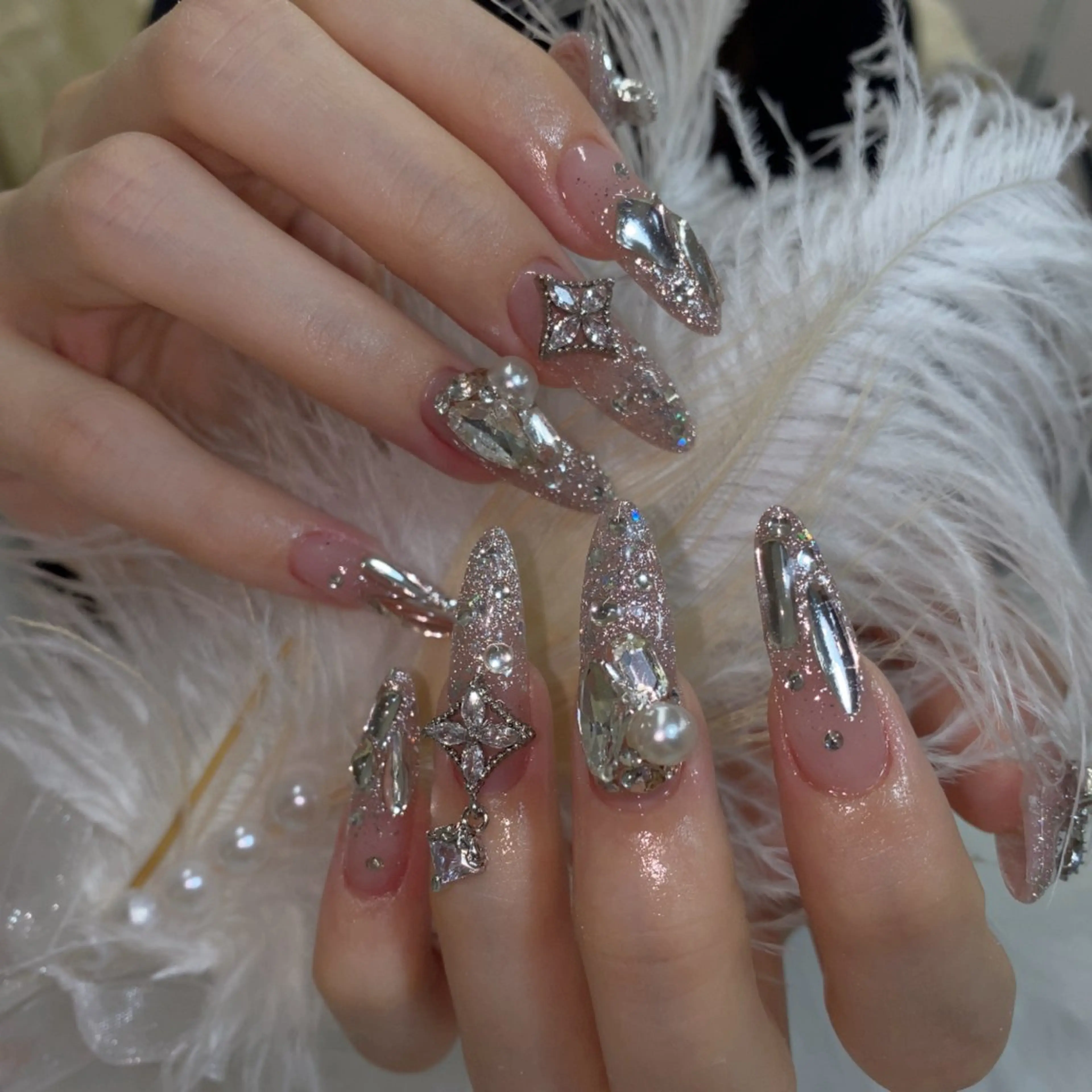 ネイル Glow Nail スカルプ専門店のネイルデザイン