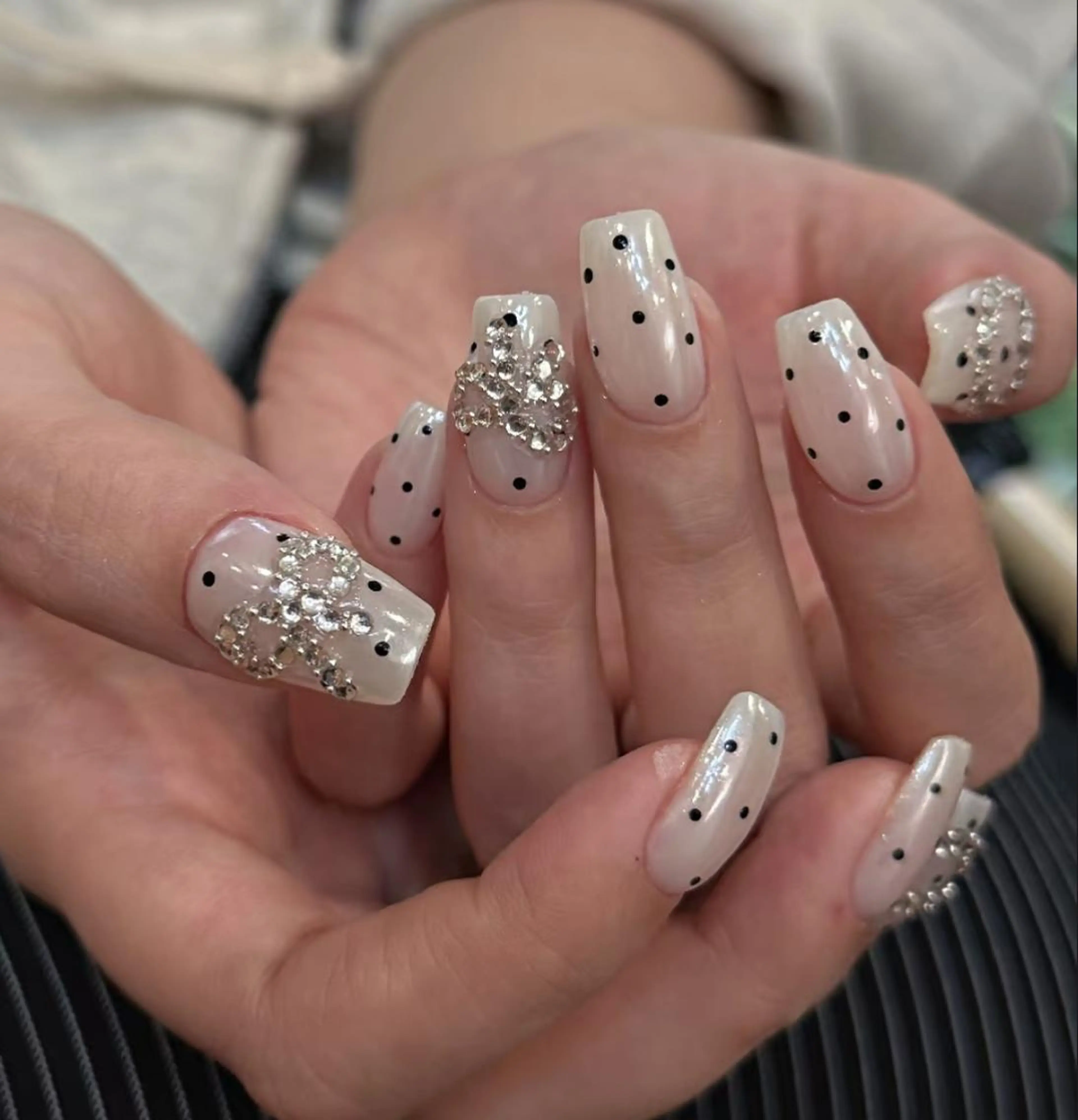 ネイル ハンドネイル エリ🫧 nail池袋東口のネイルデザイン