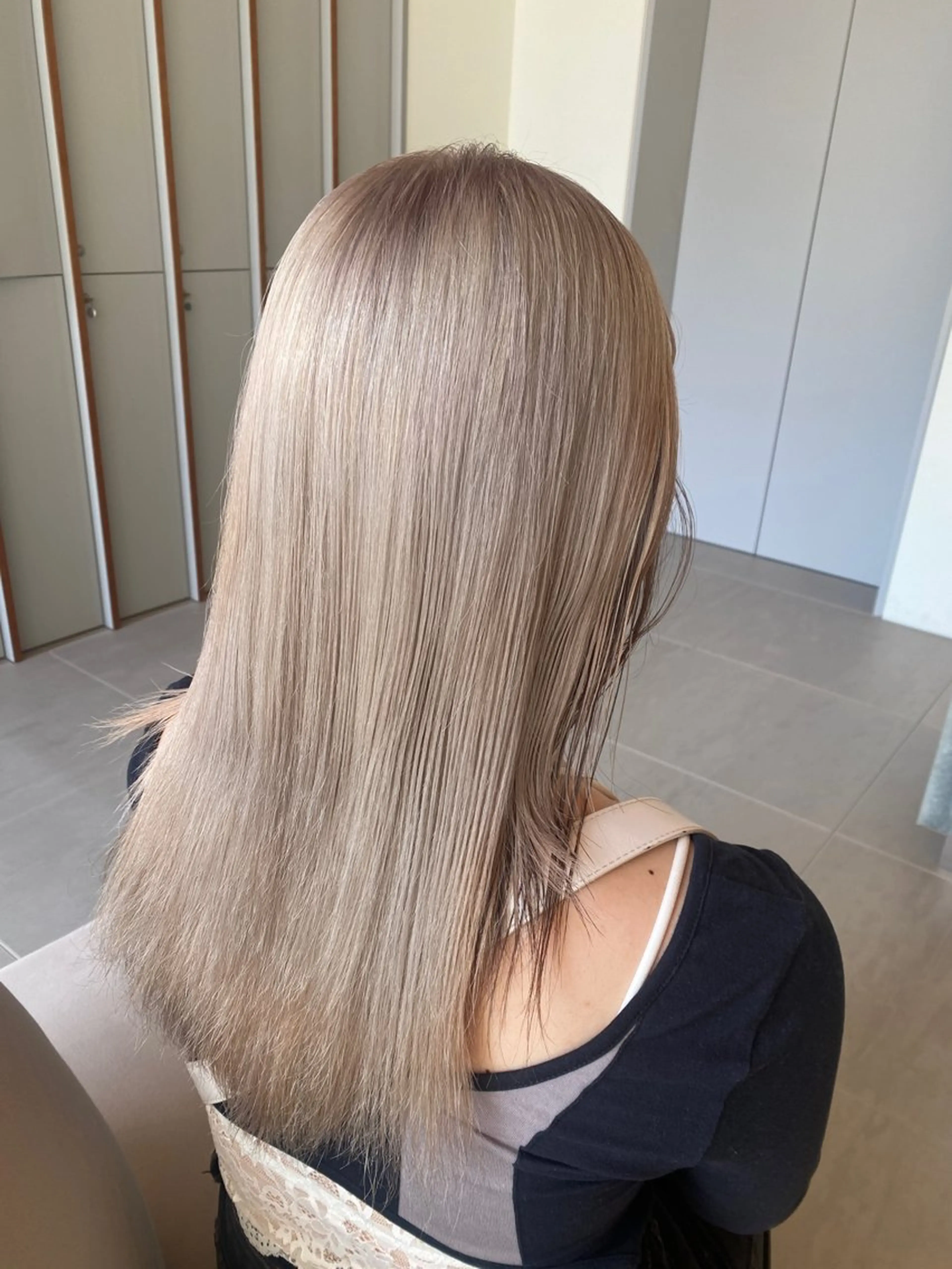 ロング カラー ブリーチ ケアブリーチ 高発色ブリーチ/ ハイレイヤー🪽aiのヘアスタイル