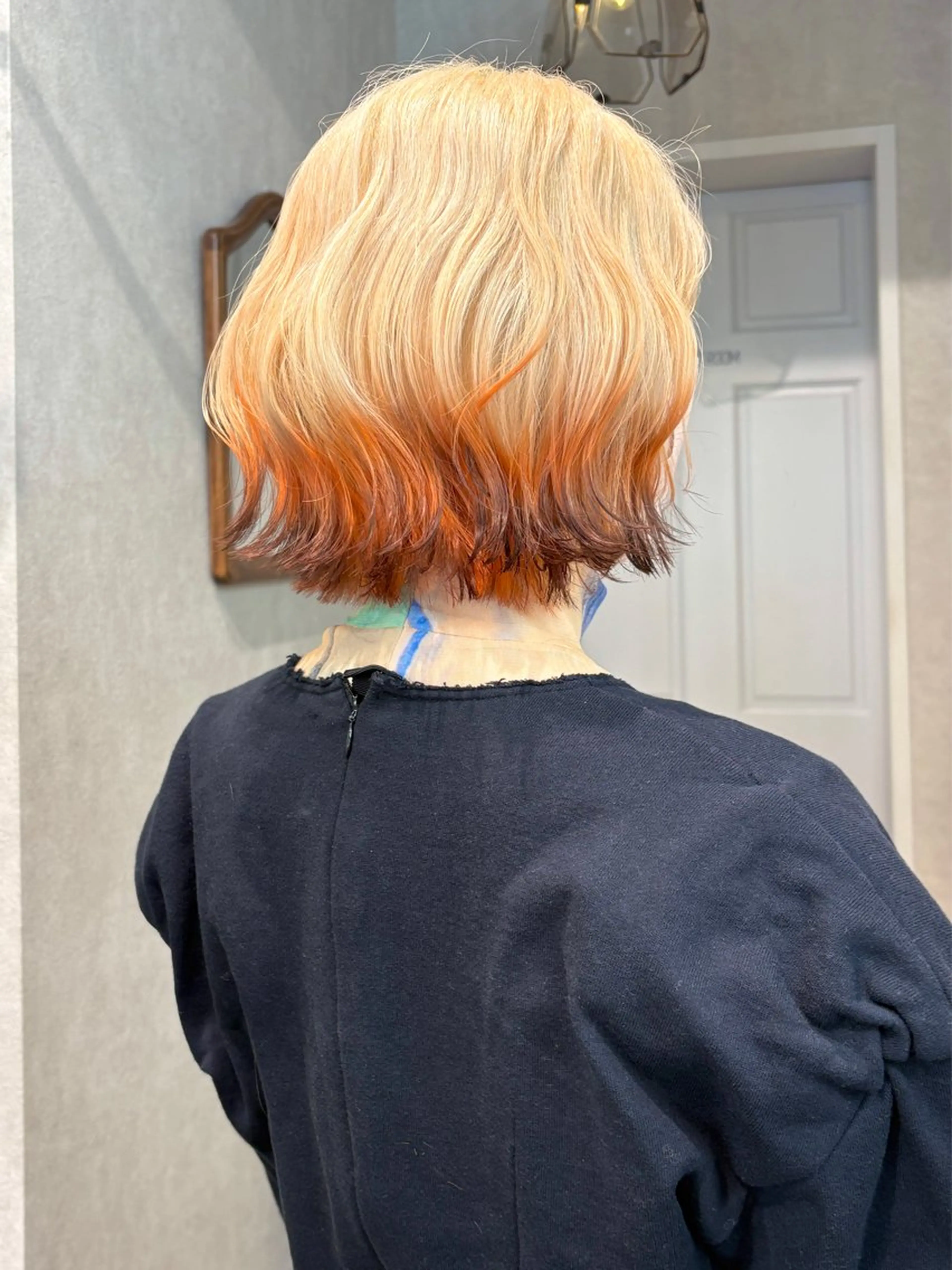 カラー ブリーチ ケアブリーチ デザインカラー ダブルカラー ハイトーンカラー スミレ /アレンジ /コーンロウ/メンズのヘアスタイル