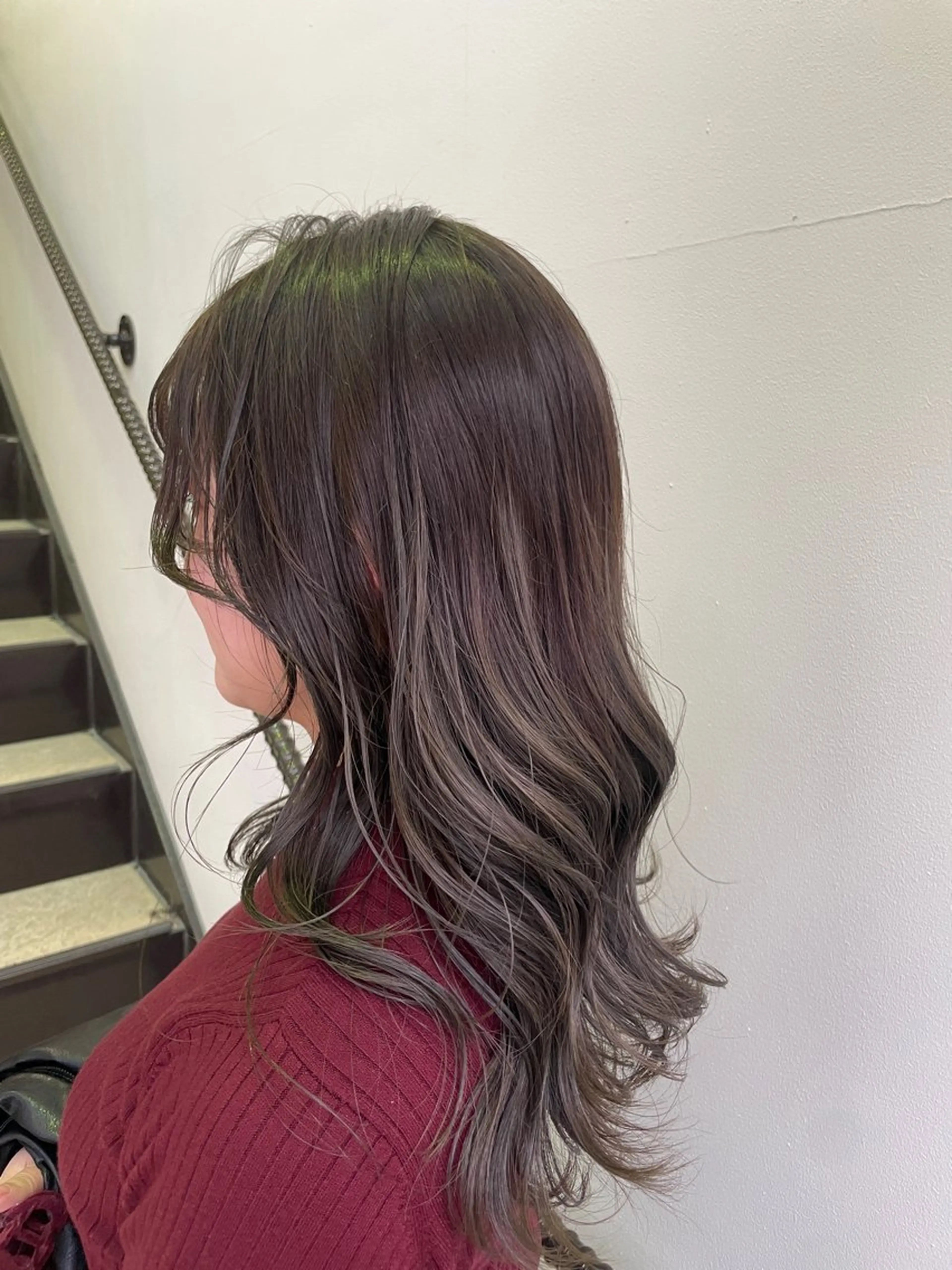 セミロング ヘアカラー TIDEHAIRTAKATSUKI所属・TIDEHAIR SHUKAのヘアスタイル