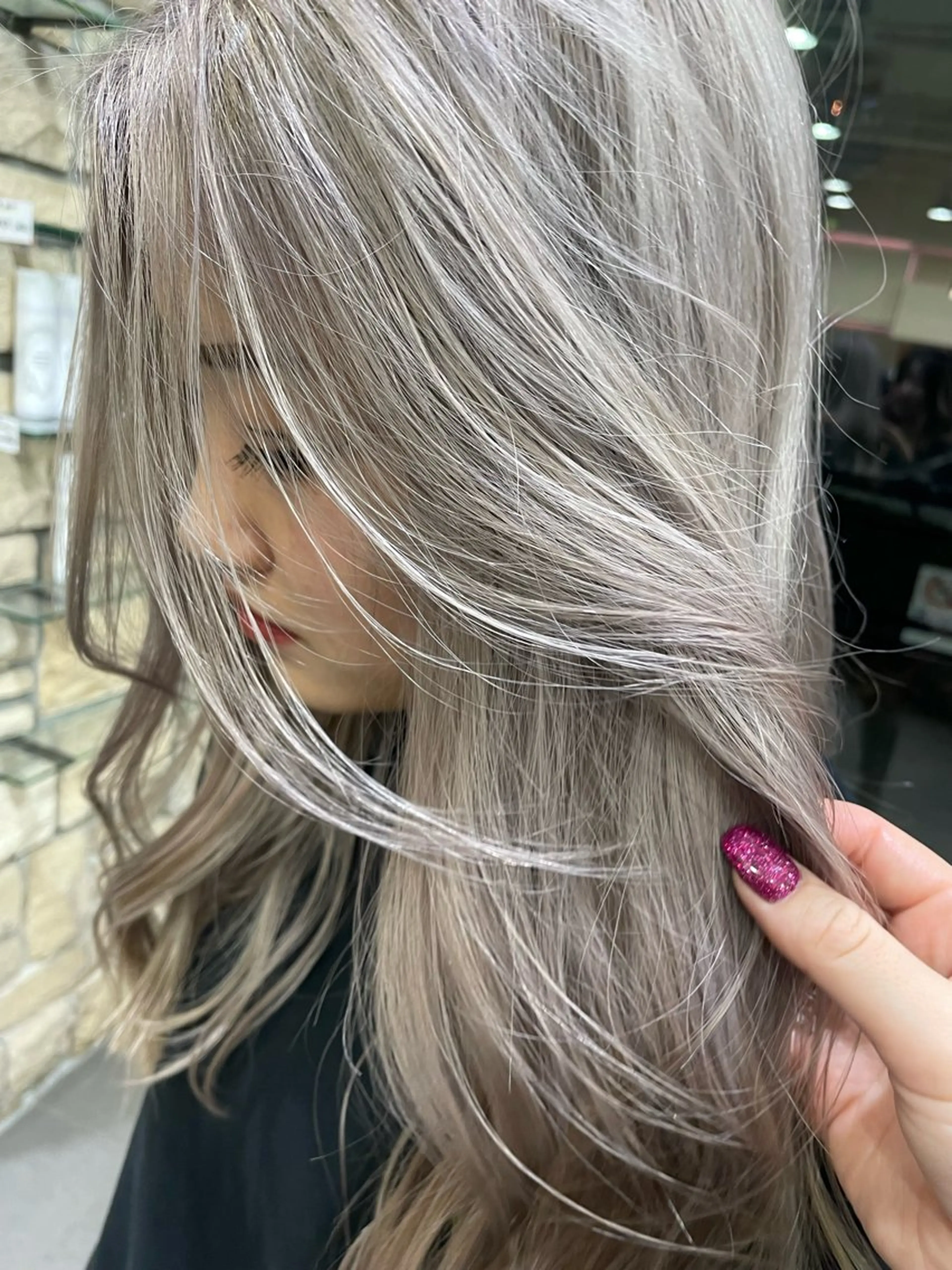 ロング レイヤー／マツエク 💋𝑨𝑵𝑵𝑨のヘアスタイル