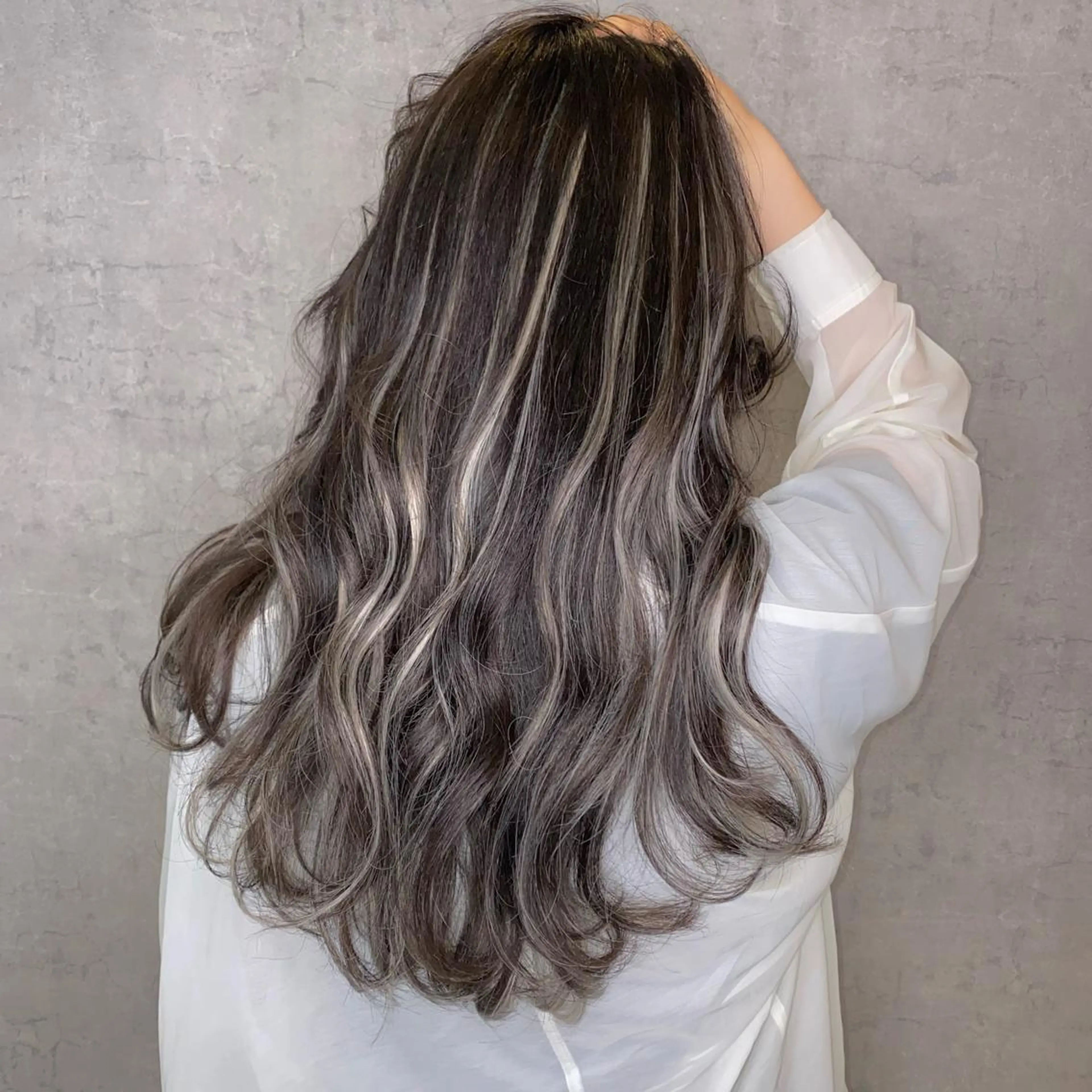 セミロング ヘアアレンジ シールエクステ アッシュ エクステ レイヤーカット 【GRIZZ】グリス所属・エクステサロン GRIZZのヘアスタイル