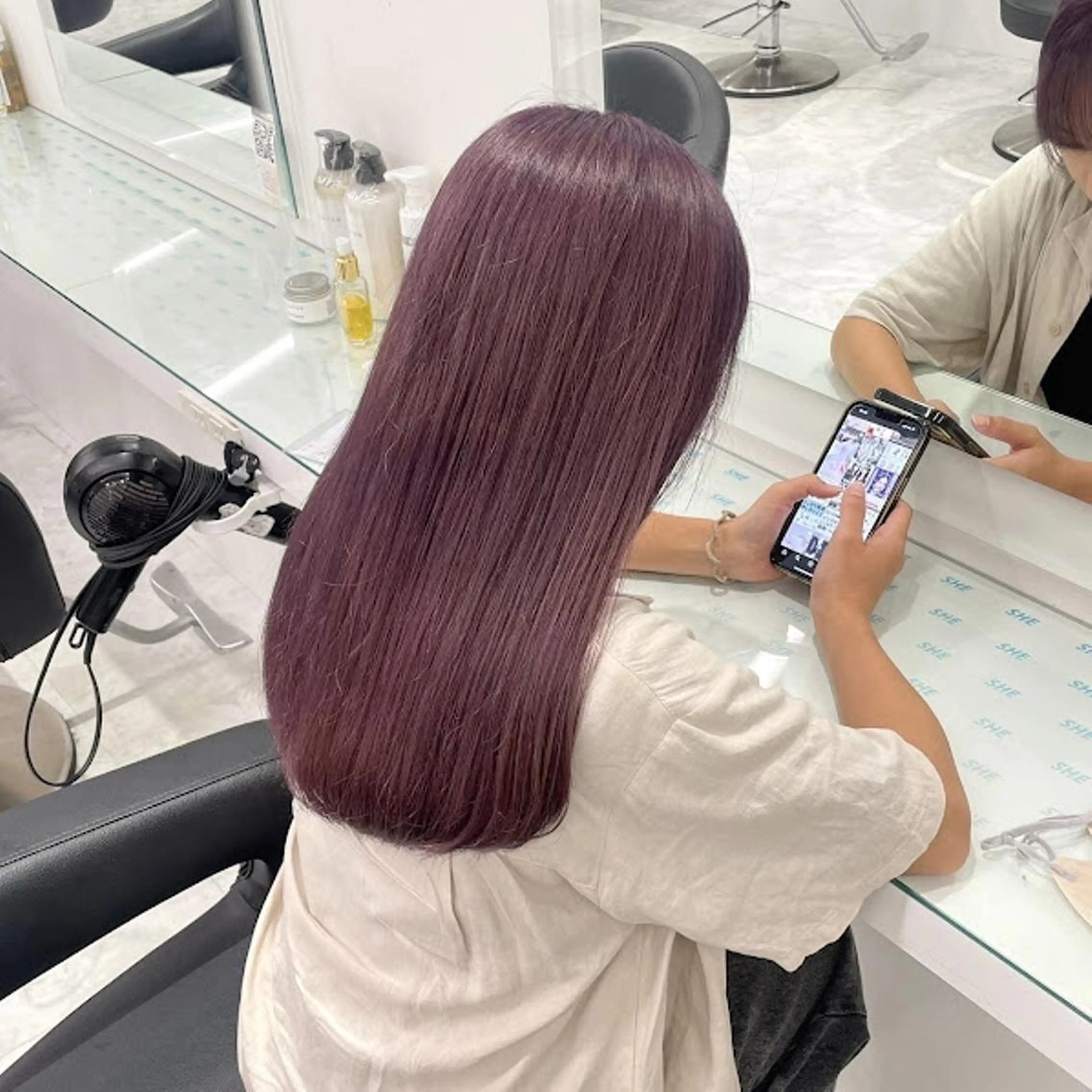 カラー 🪞official THREE 横浜🎀のヘアスタイル