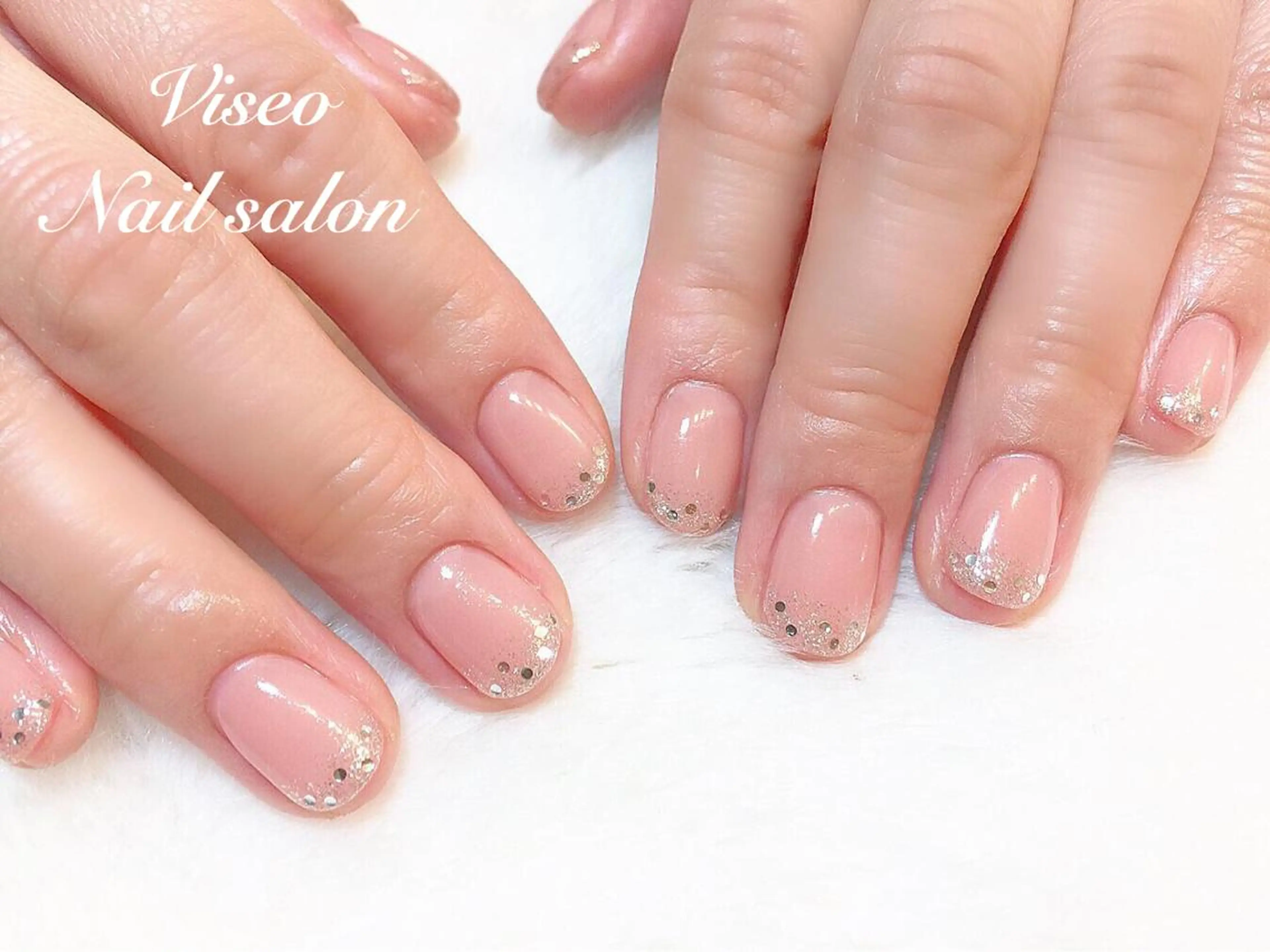ネイル Viseo《6週間 長持ちパラジェル》のネイルデザイン