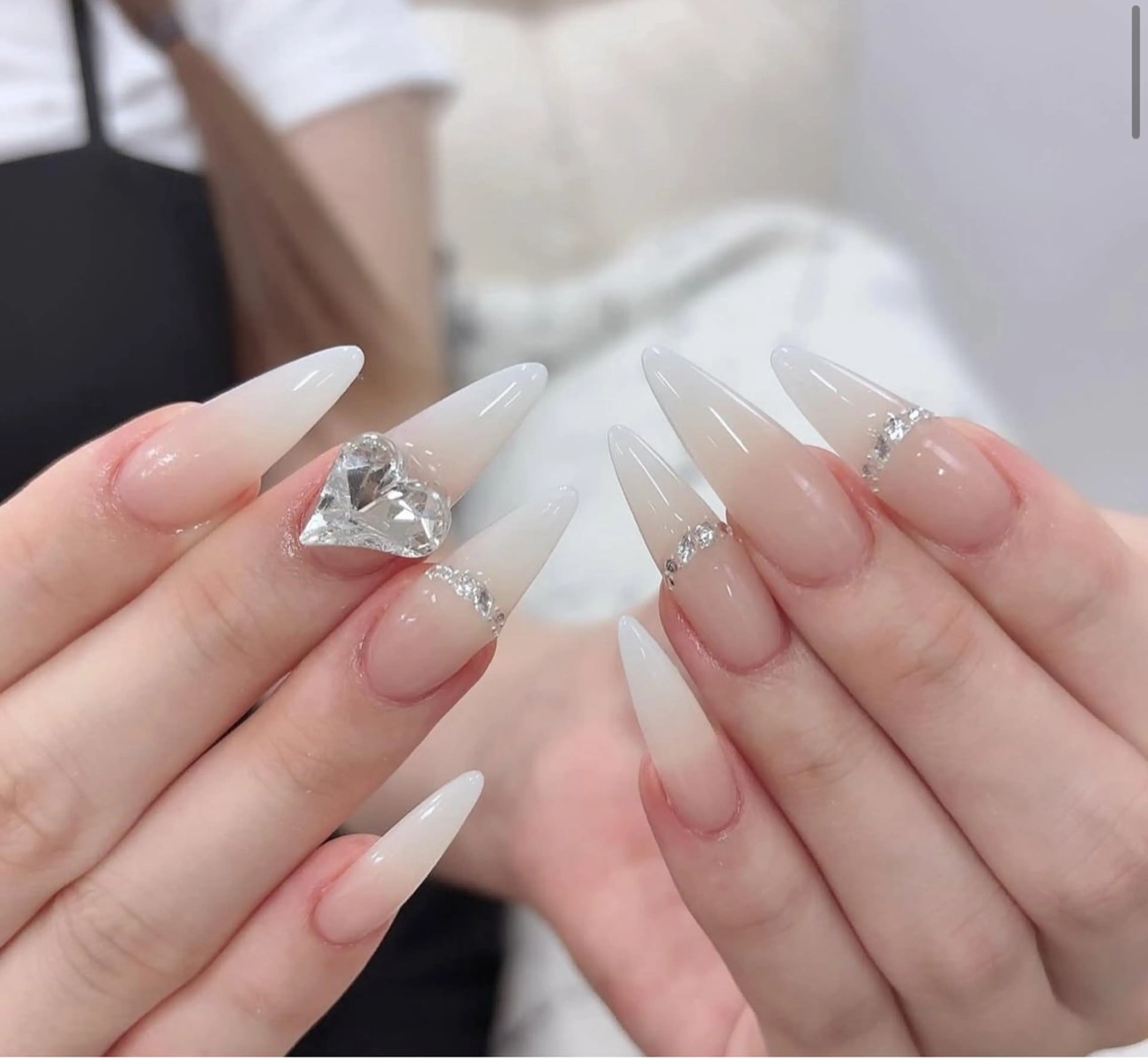 ネイル アートネイル 韓国ネイル 持ち込み ワンホンネイル ハンドネイル Lenie Nail Salonのネイルデザイン