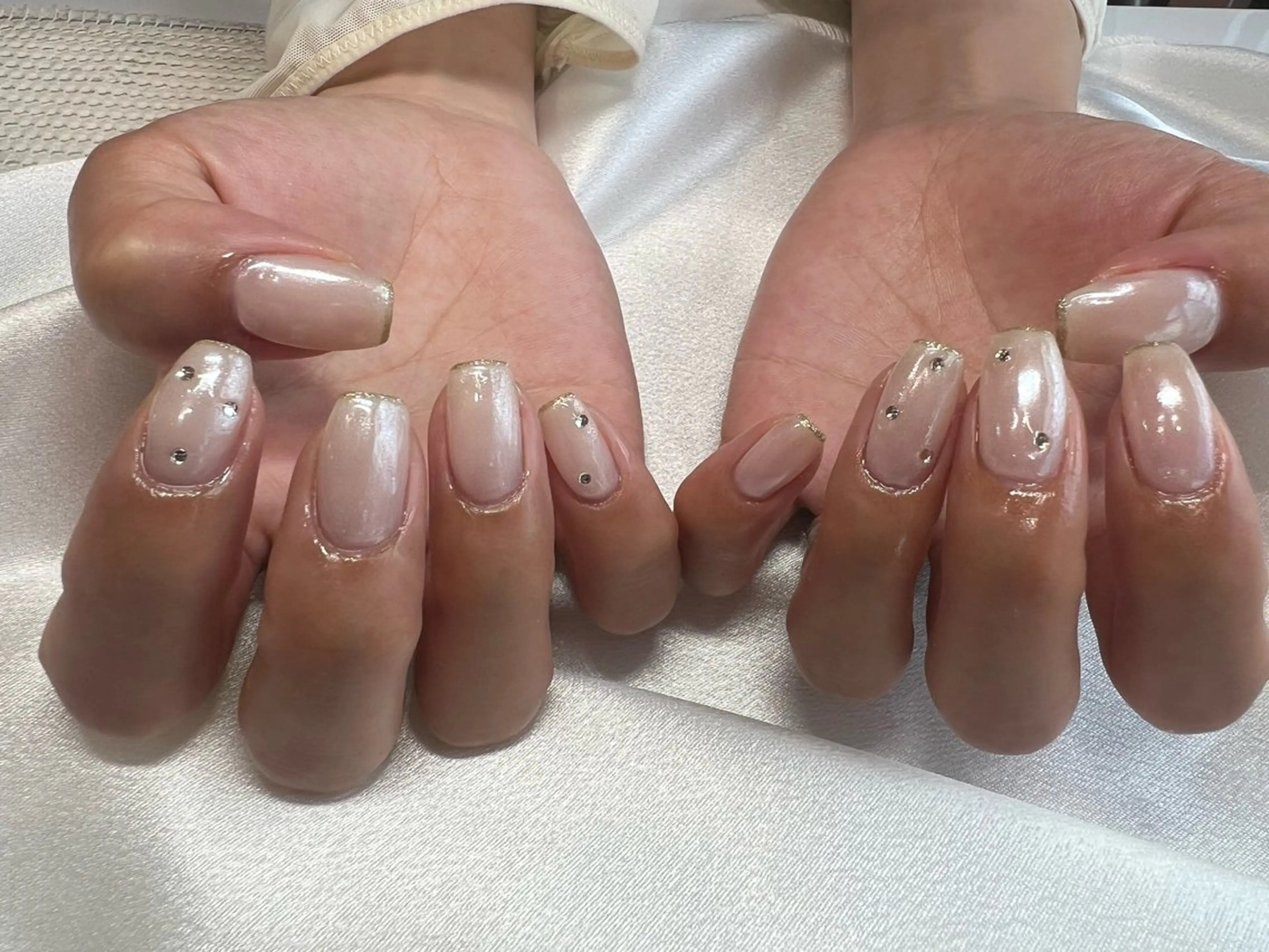 ネイル ミラーネイル ハンドネイル ROY 心斎橋🌷 Naraのネイルデザイン