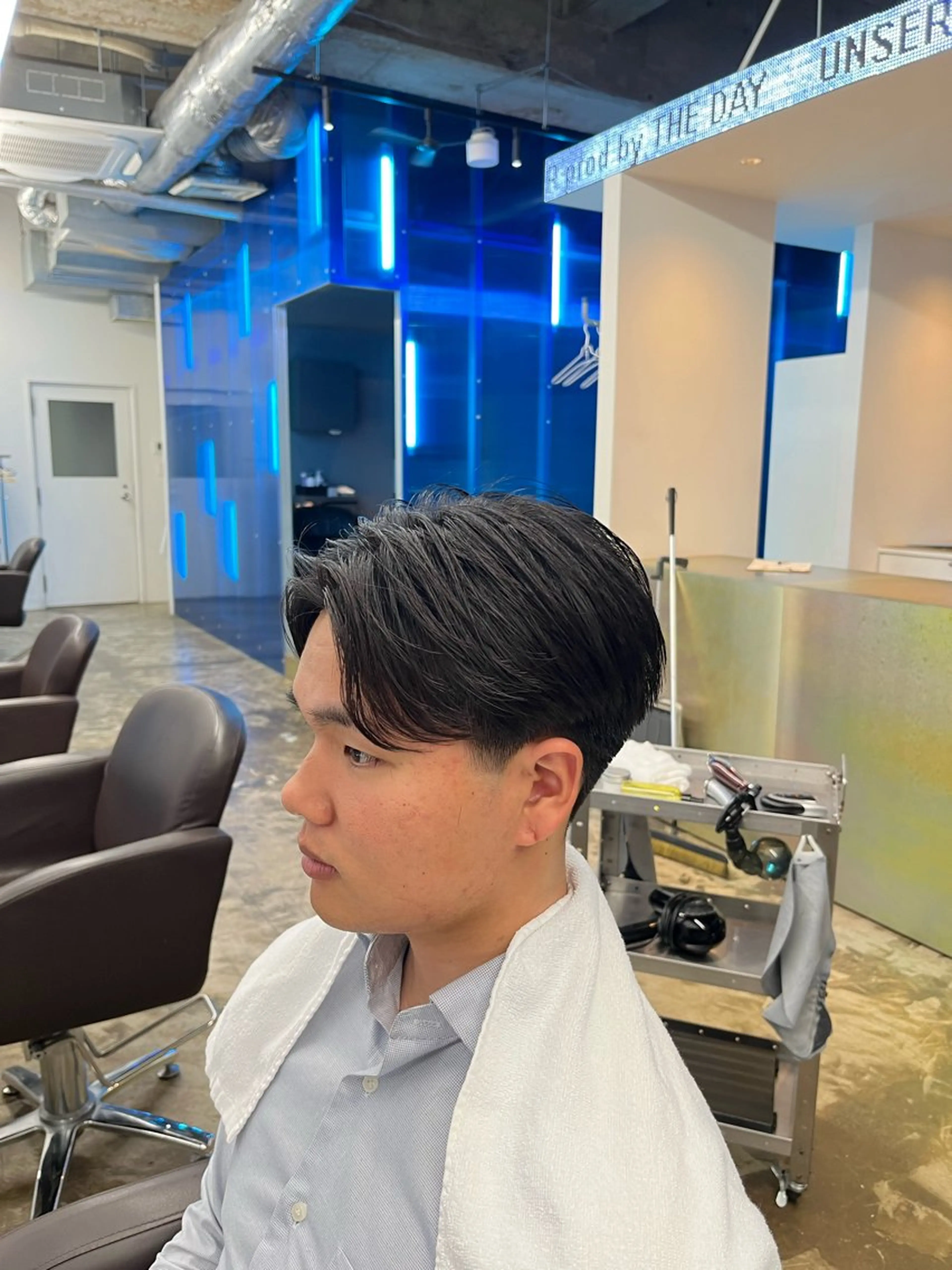 メンズ センターパート 小林 大和のヘアスタイル