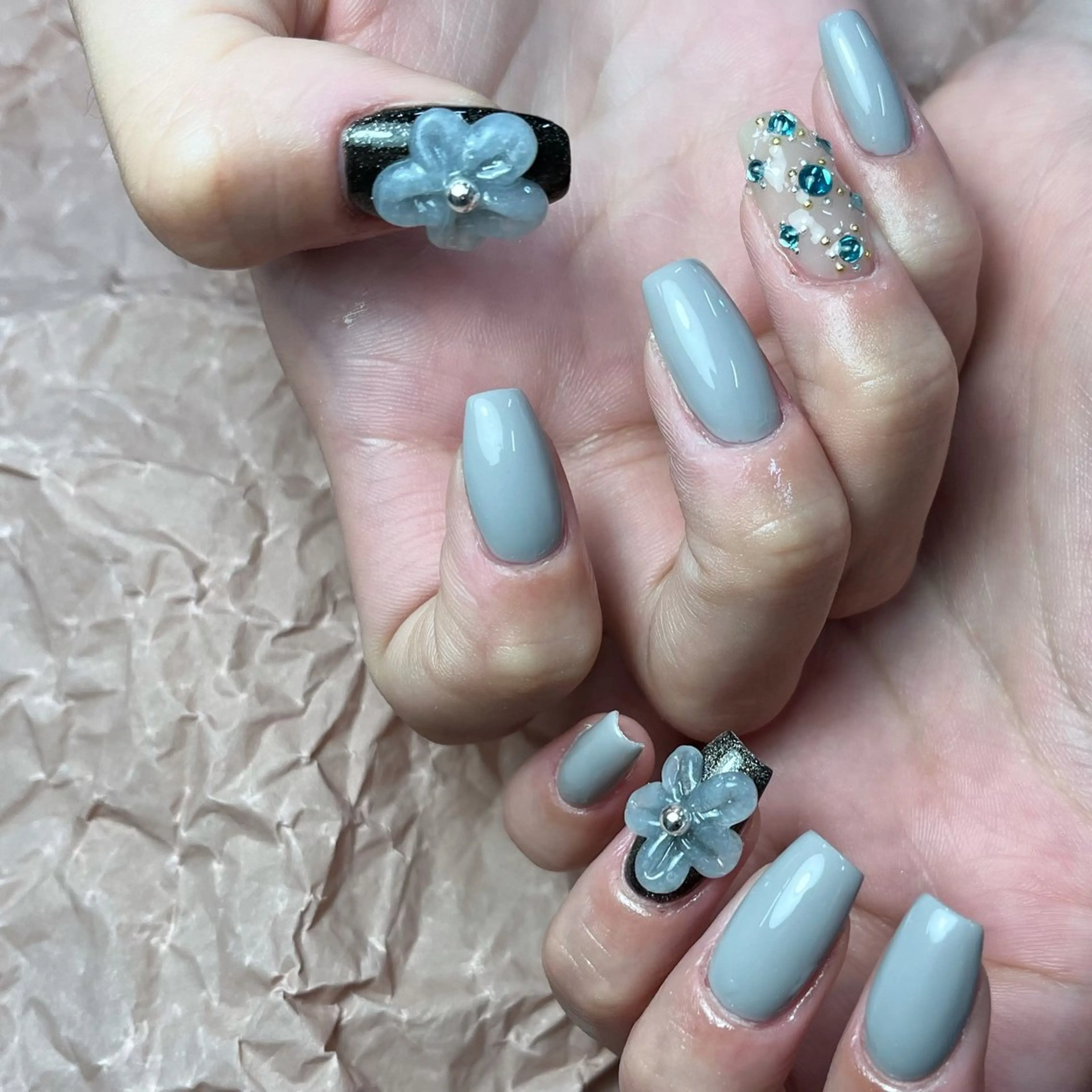 ネイル ハンドネイル ToliyDeliy Nail Salonのネイルデザイン