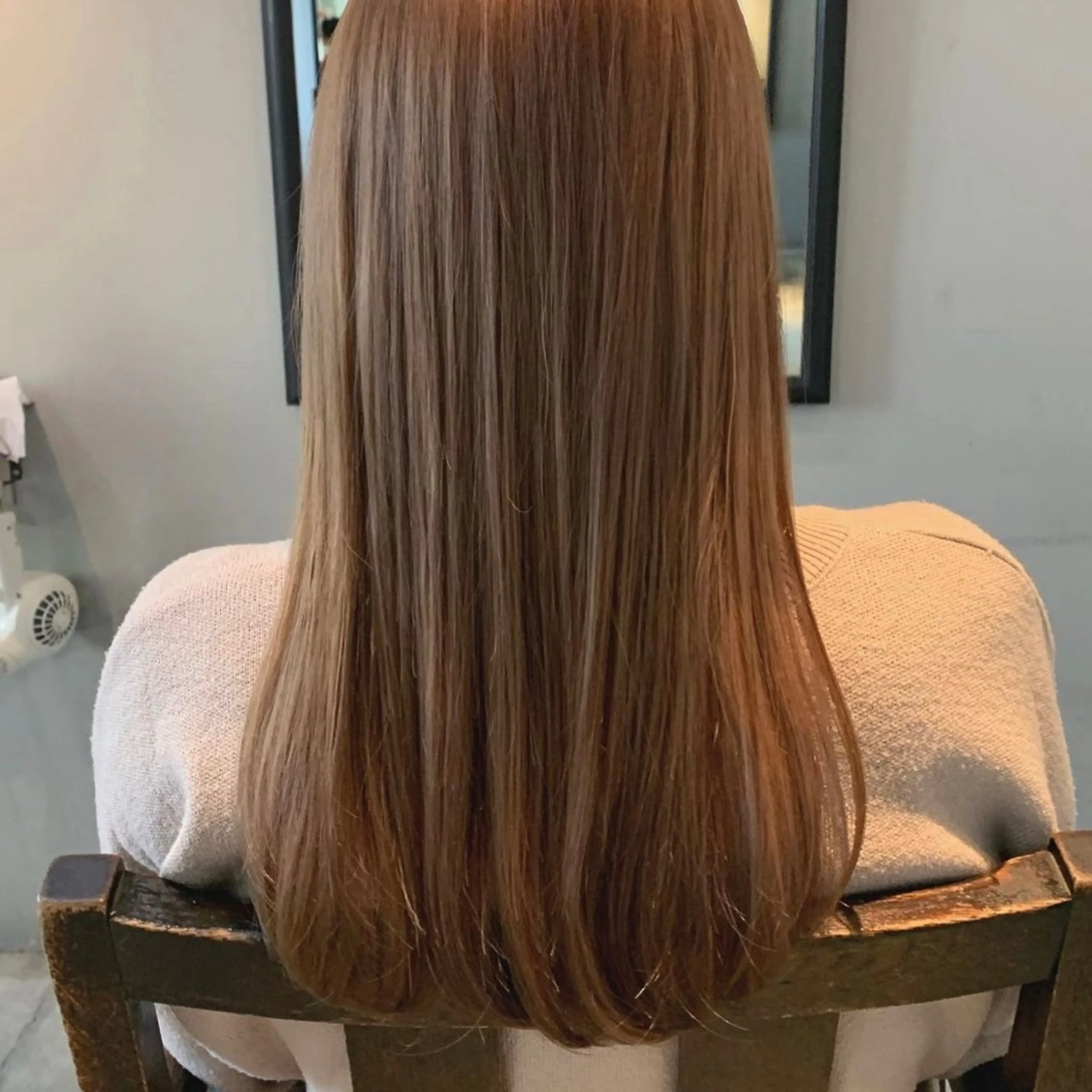 ロング カラー room3小出 奈央子のヘアスタイル