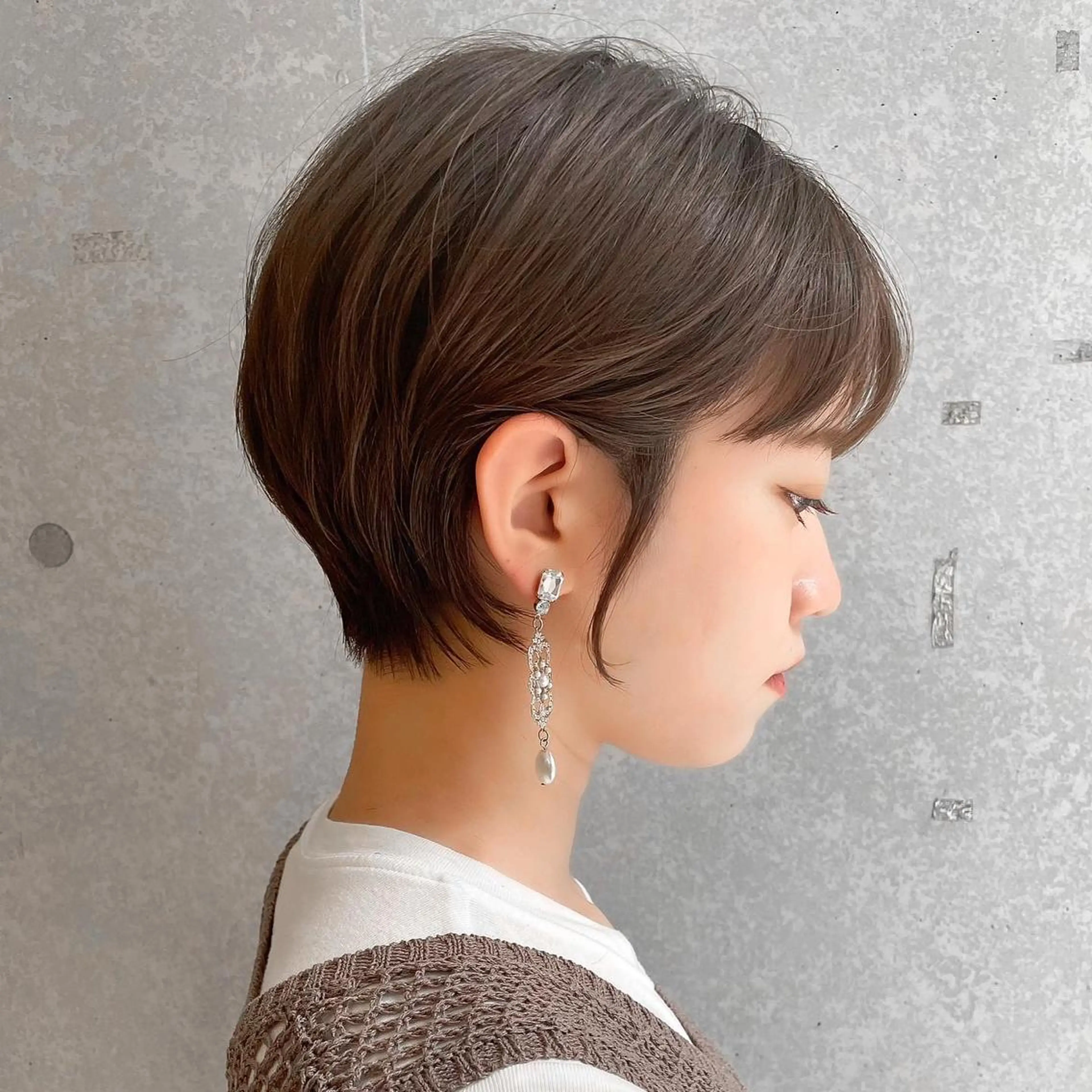 ショート 三鷹で1番ショート ボブをカットする新谷のヘアスタイル