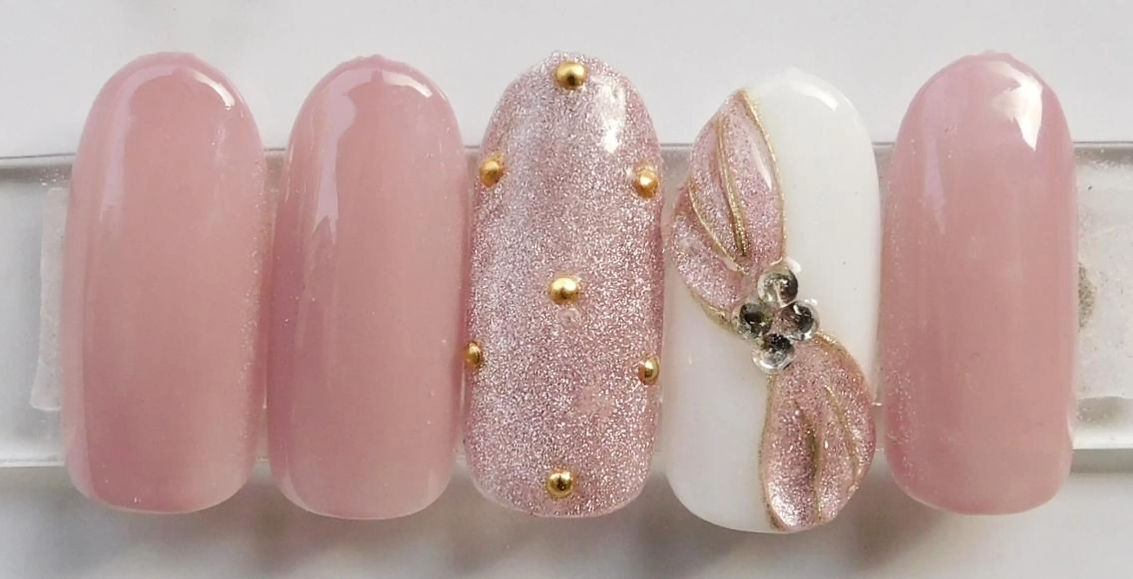 ネイル ハンドネイル i sakiのネイルデザイン