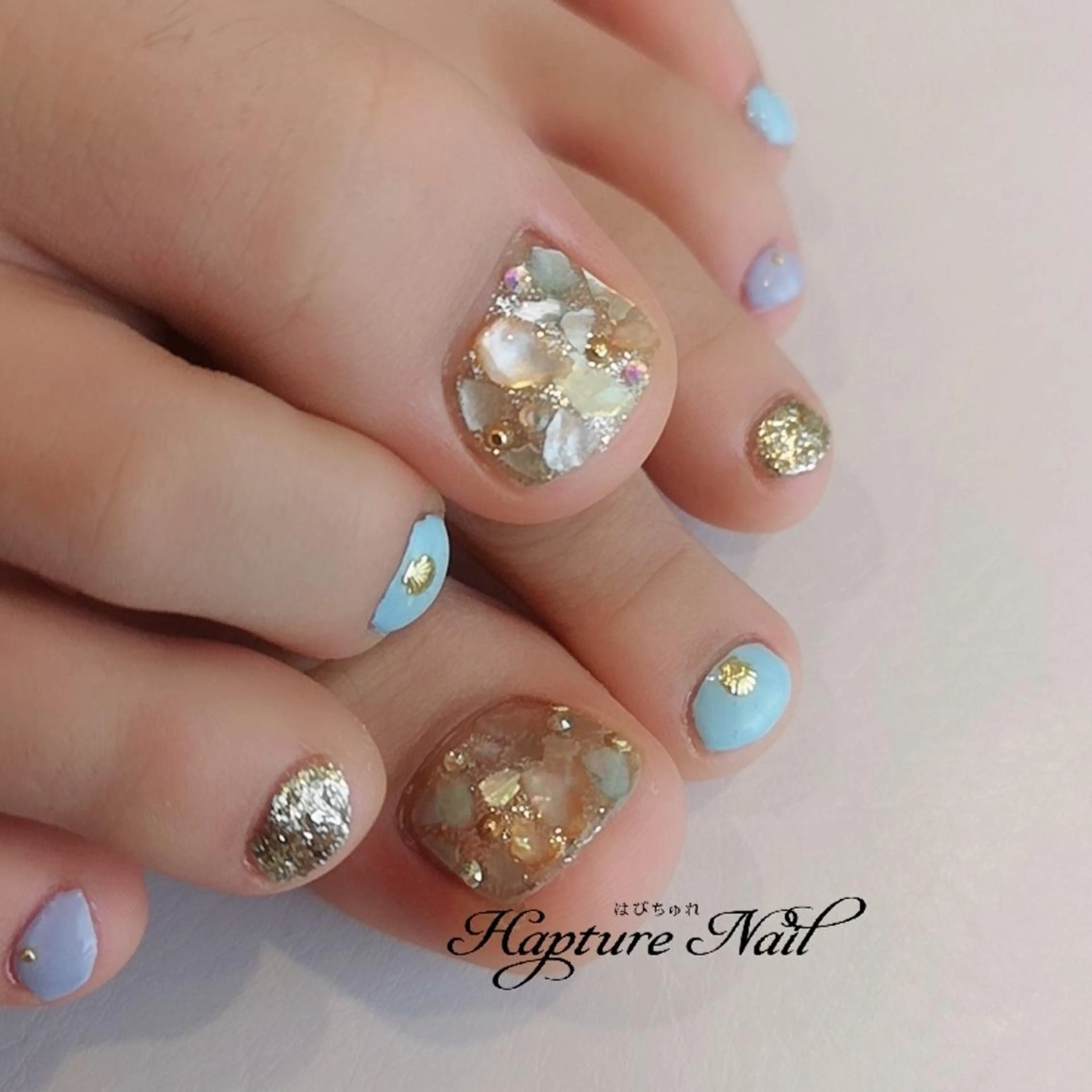 ネイル アートネイル ブルー フットネイル ジェルネイル キラキラネイル m- Hiroのネイルデザイン