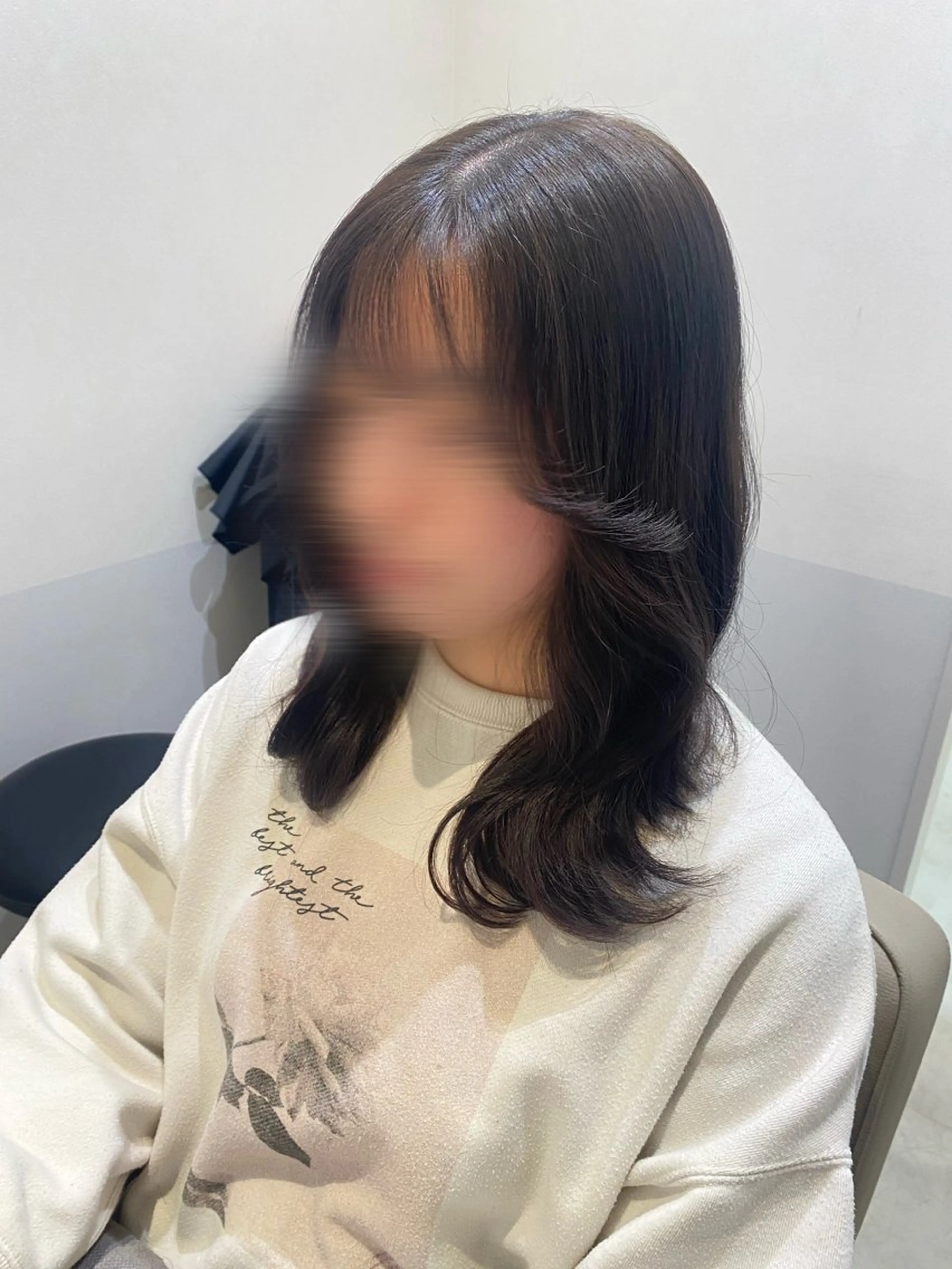 セミロング カラー グレージュ くびれヘア 韓国ヘア・カラー 🩵SHIZUKUのヘアスタイル