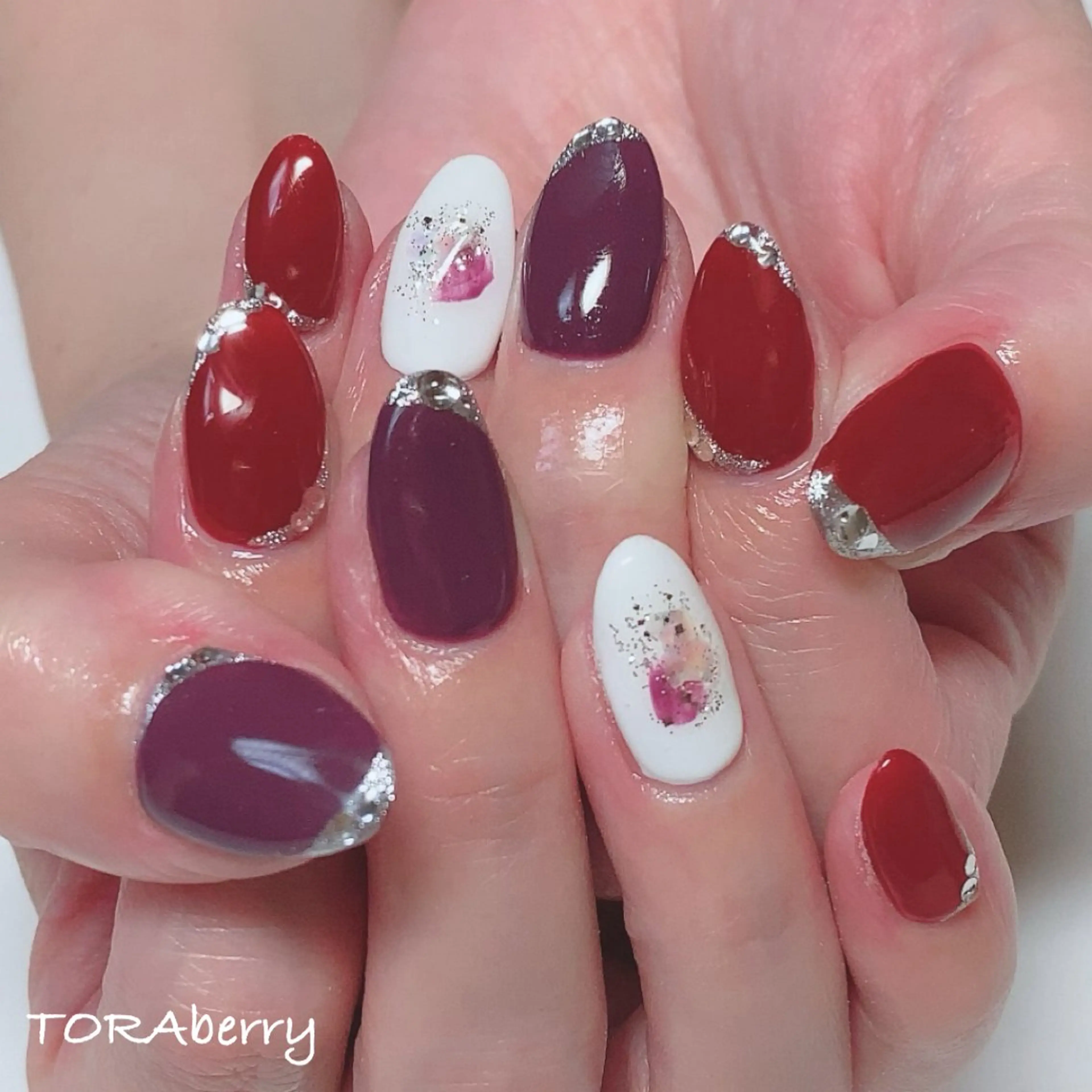 ネイル ネイリスト なつみのネイルデザイン