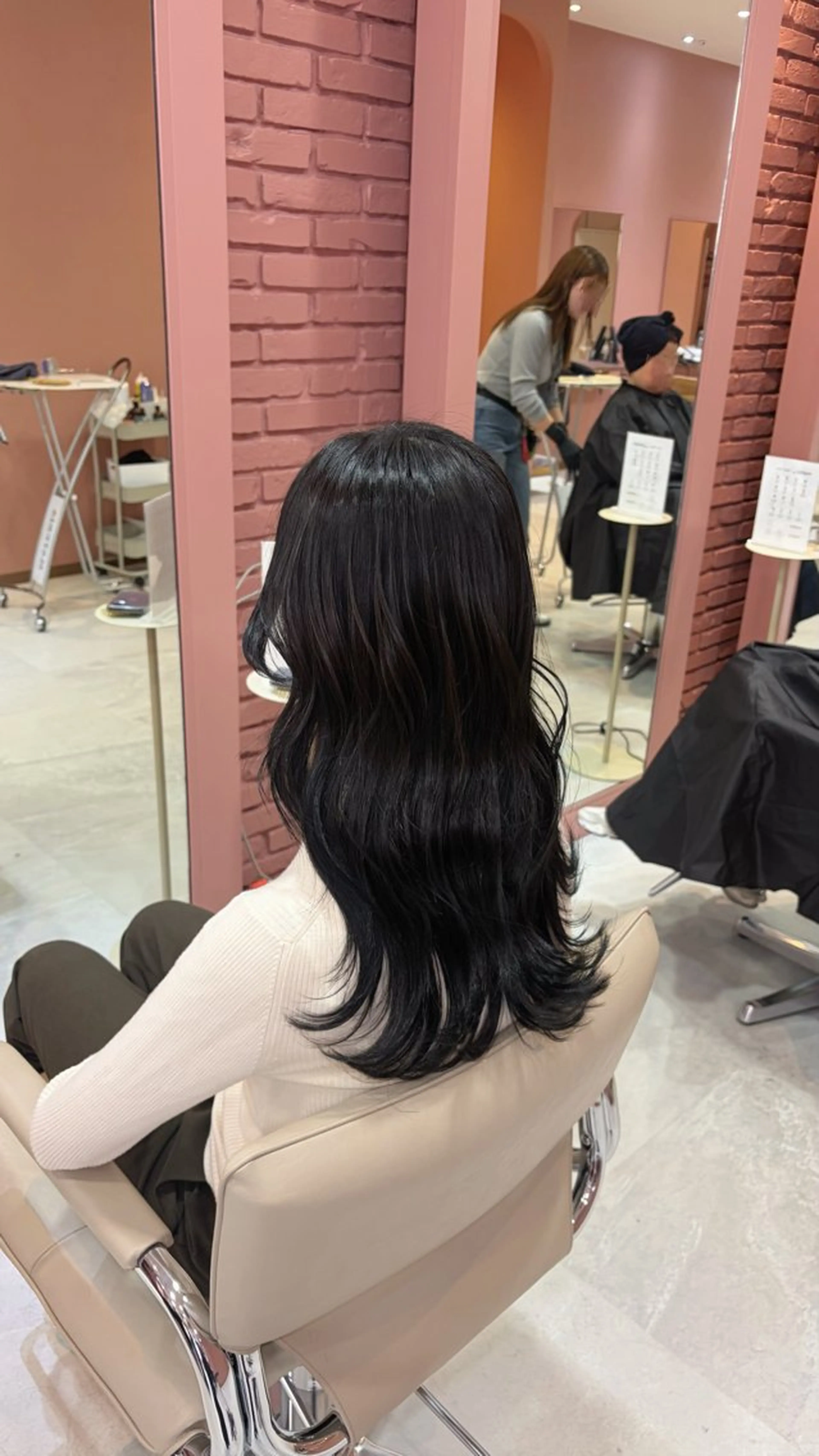 ロング カット ヘアカラー 聖菜/ hina /レイヤー/艶カラーのヘアスタイル