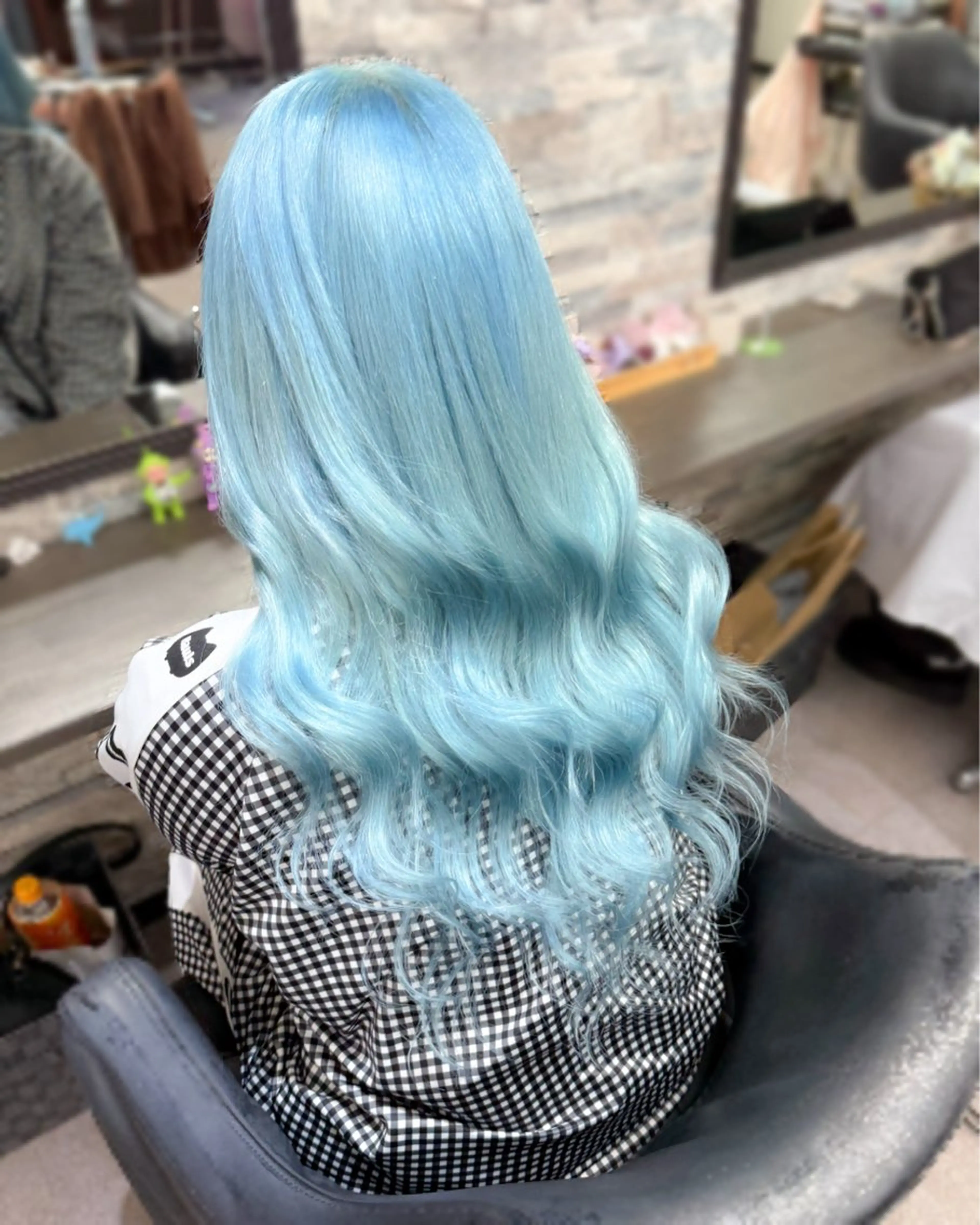 ロング カラー カット ヘアカラー トリートメント エクステ ハイトーンエクステ 🎩カズキ🎩のヘアスタイル