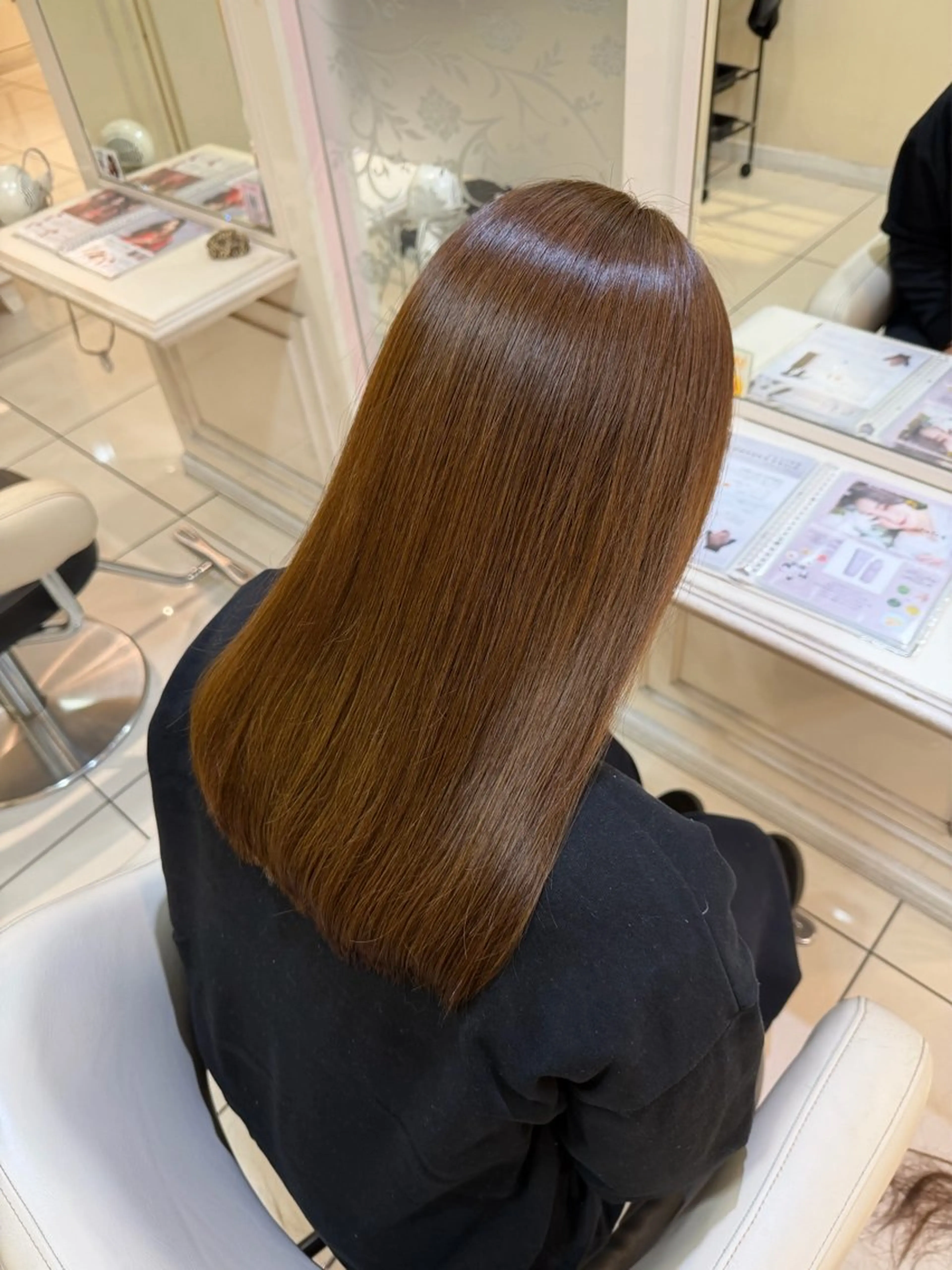 ロング カラー カット ヘアカラー ツヤ重視 ワンカラー🫧Mioのヘアスタイル