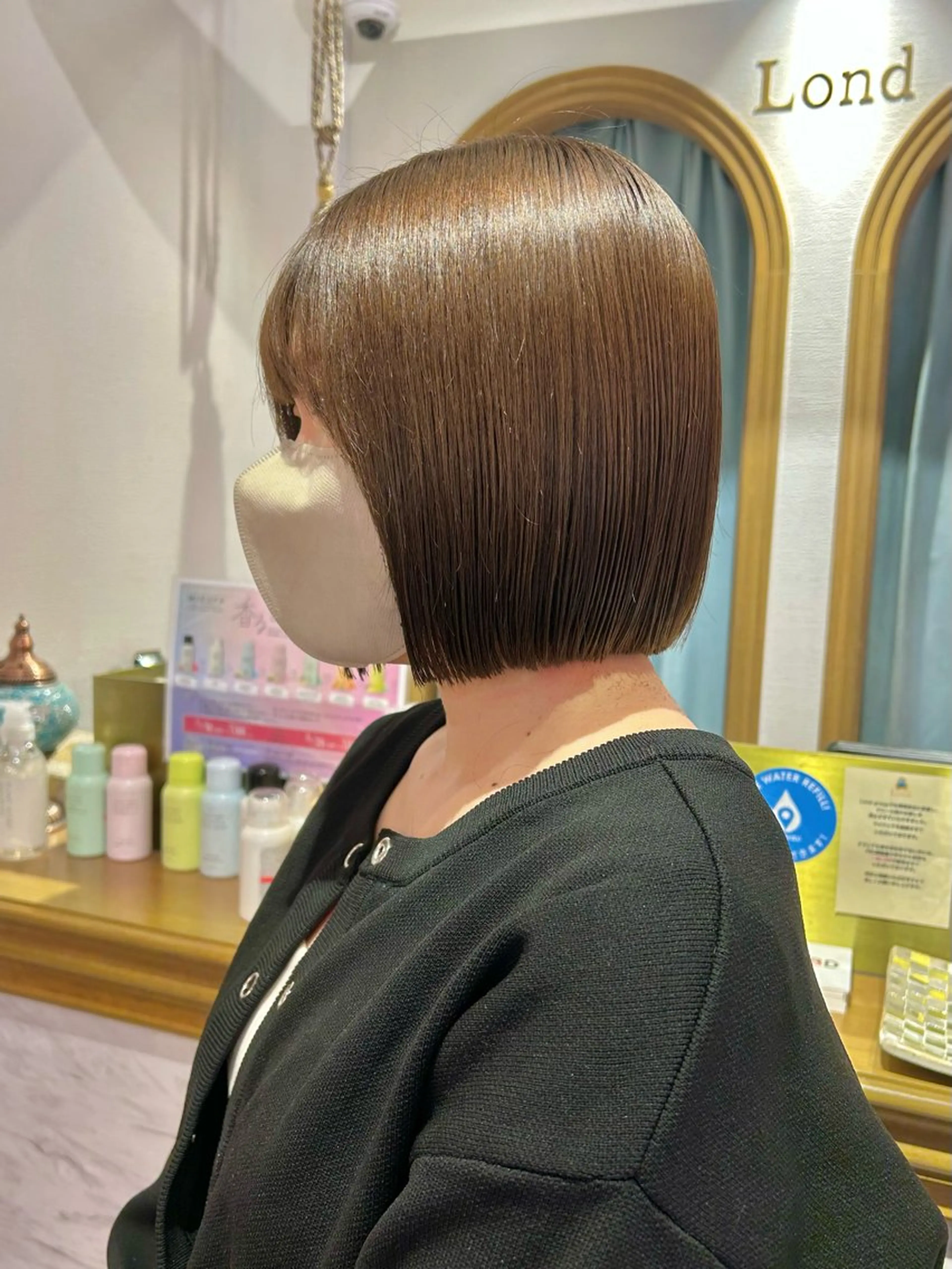 ミディアム カラー ヘアアレンジ ワンレンボブ ブリーチ ケアブリーチ ダブルカラー ハイトーンカラー 髪質改善【縮毛矯正】 北千住 田邉 澪のヘアスタイル