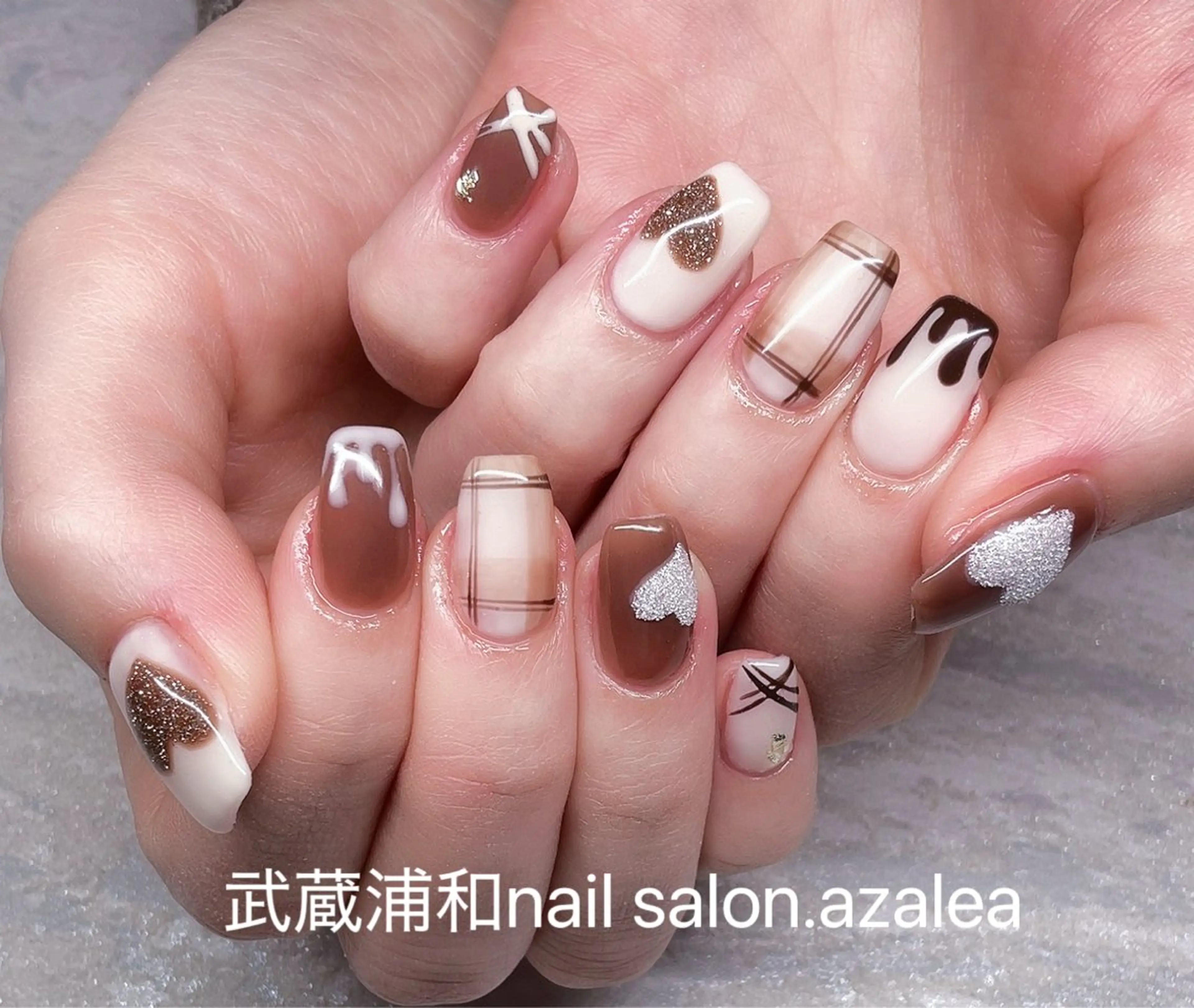 ネイル ハンドネイル R inのネイルデザイン