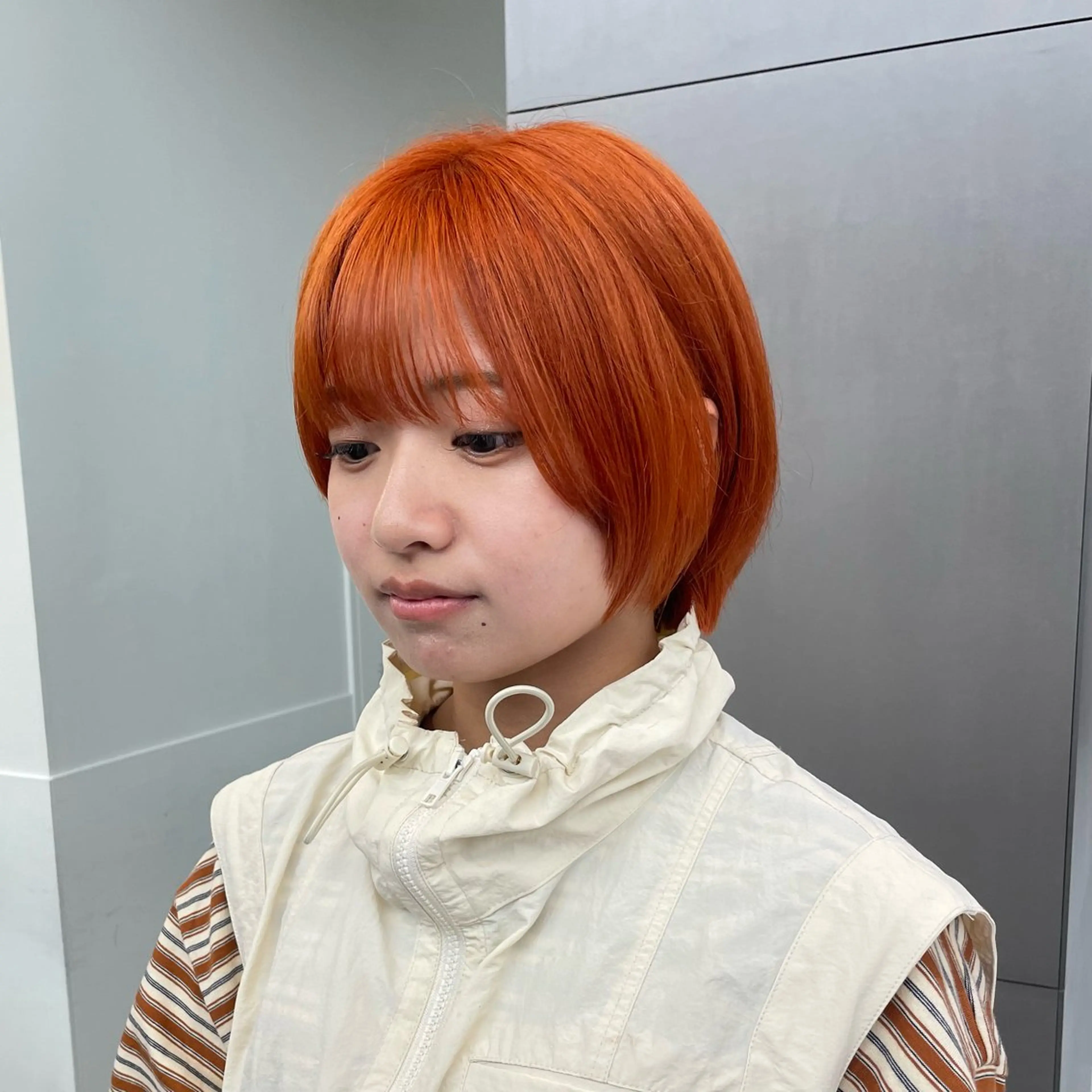 ショート カラー ベージュカラー ブリーチ 透明感カラー ダブルカラー オレンジ ヘアカラー トリートメント 髪質改善カラー/ボブ 🌻Mutsumiのヘアスタイル